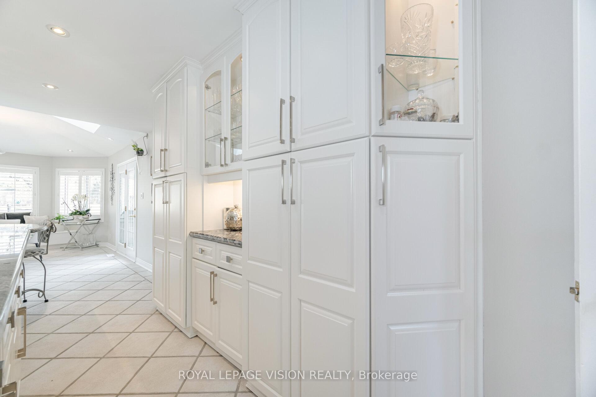 Photo 12 of 282 Firglen Ridge, Vaughan, Islington Woods — HOMEH
