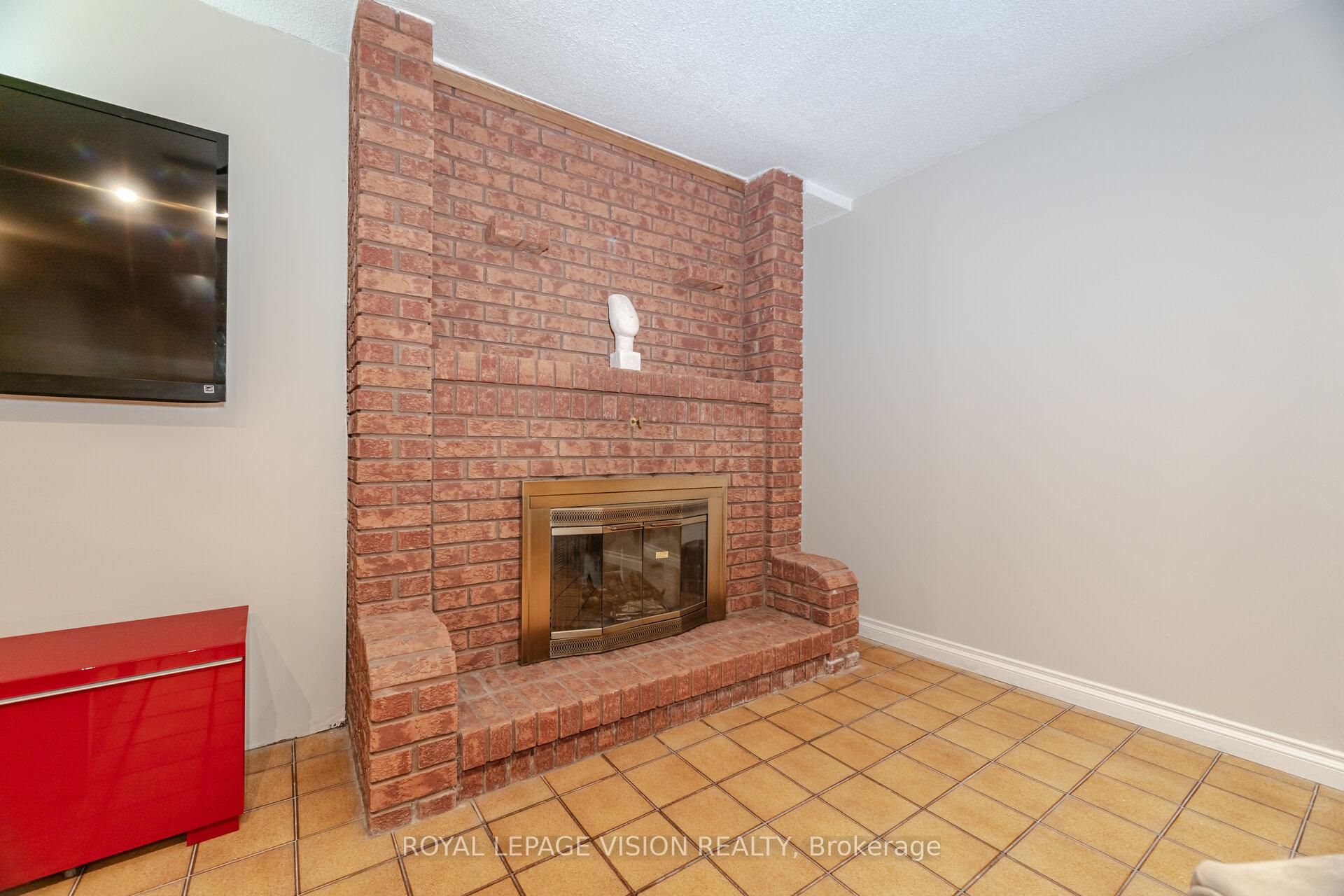 Photo 32 of 282 Firglen Ridge, Vaughan, Islington Woods — HOMEH