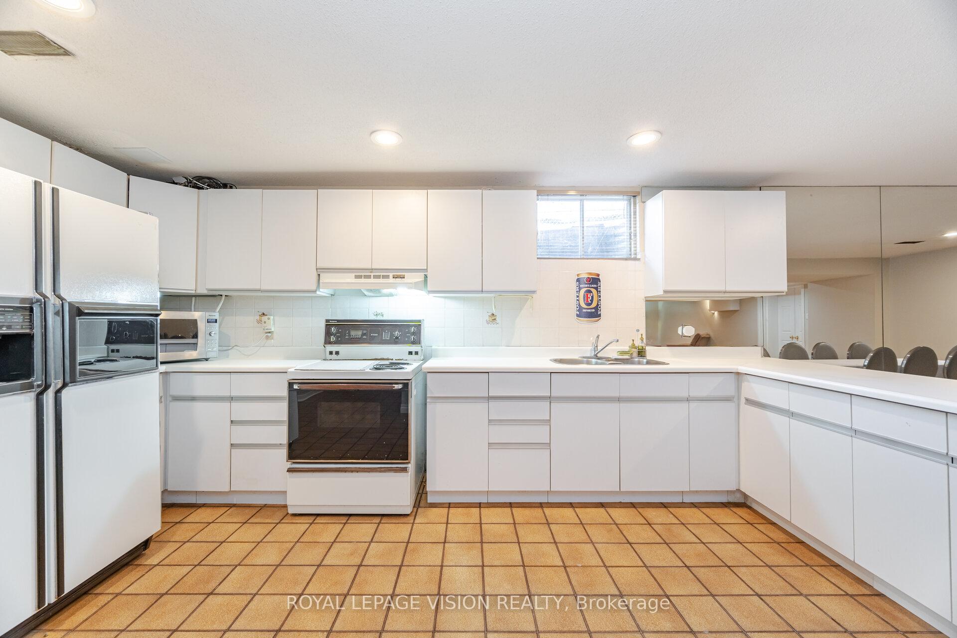 Photo 41 of 282 Firglen Ridge, Vaughan, Islington Woods — HOMEH