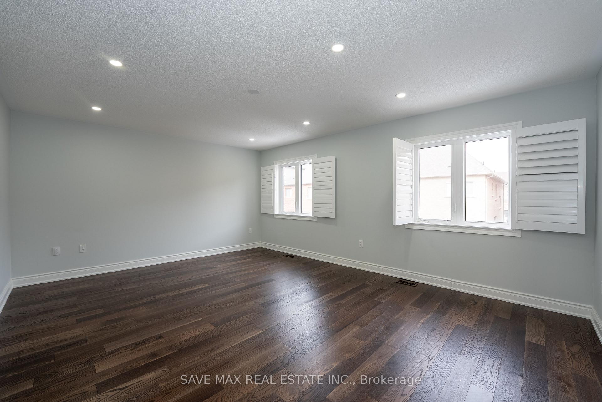 Photo 17 of 36 Roulette Crescent, Brampton, Northwest Brampton — HOMEH