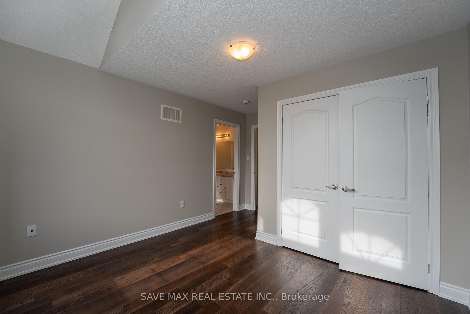Photo 29 of 36 Roulette Crescent, Brampton, Northwest Brampton — HOMEH