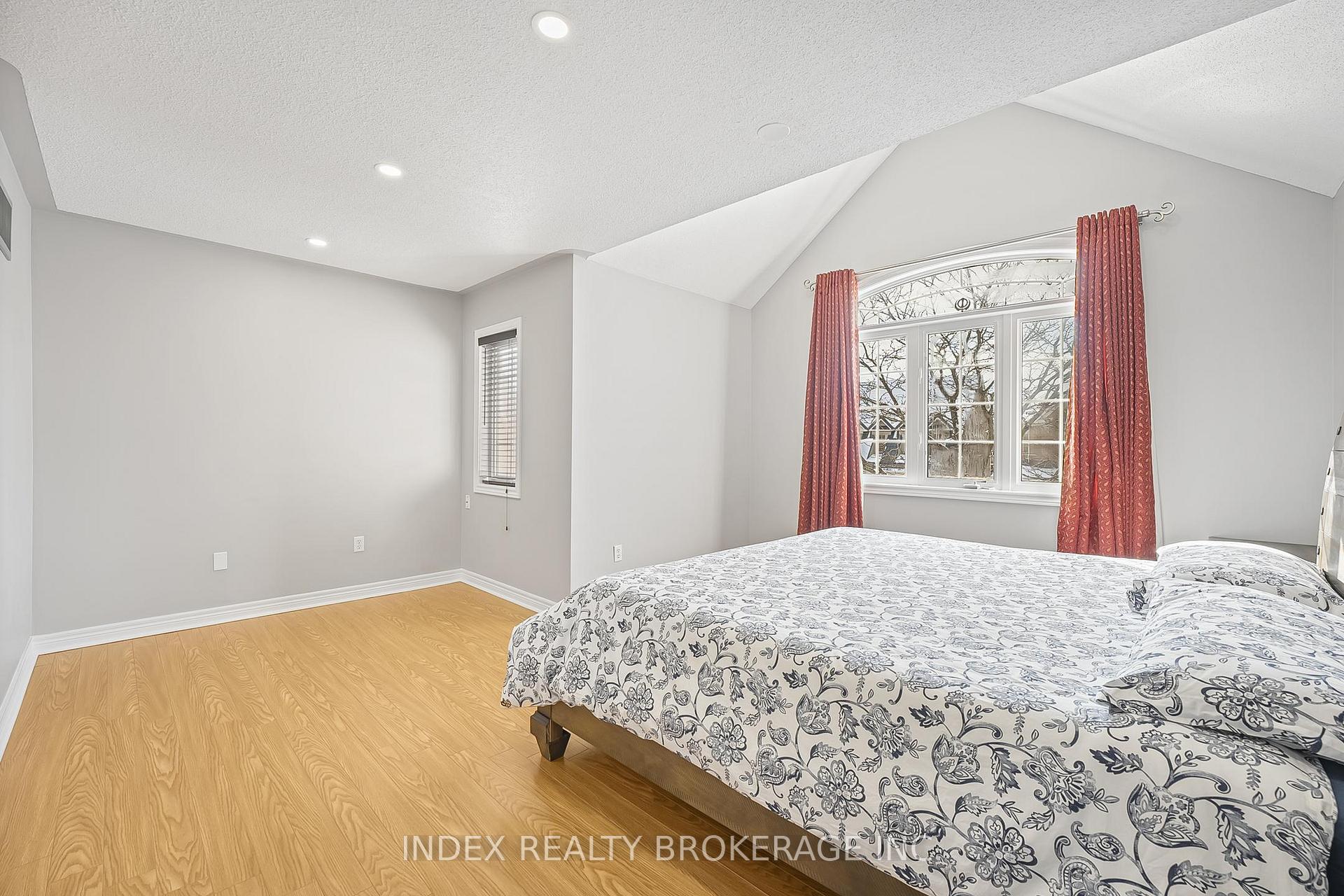 Photo 25 of 33 Timberwolf Road, Brampton, Bram East — HOMEH