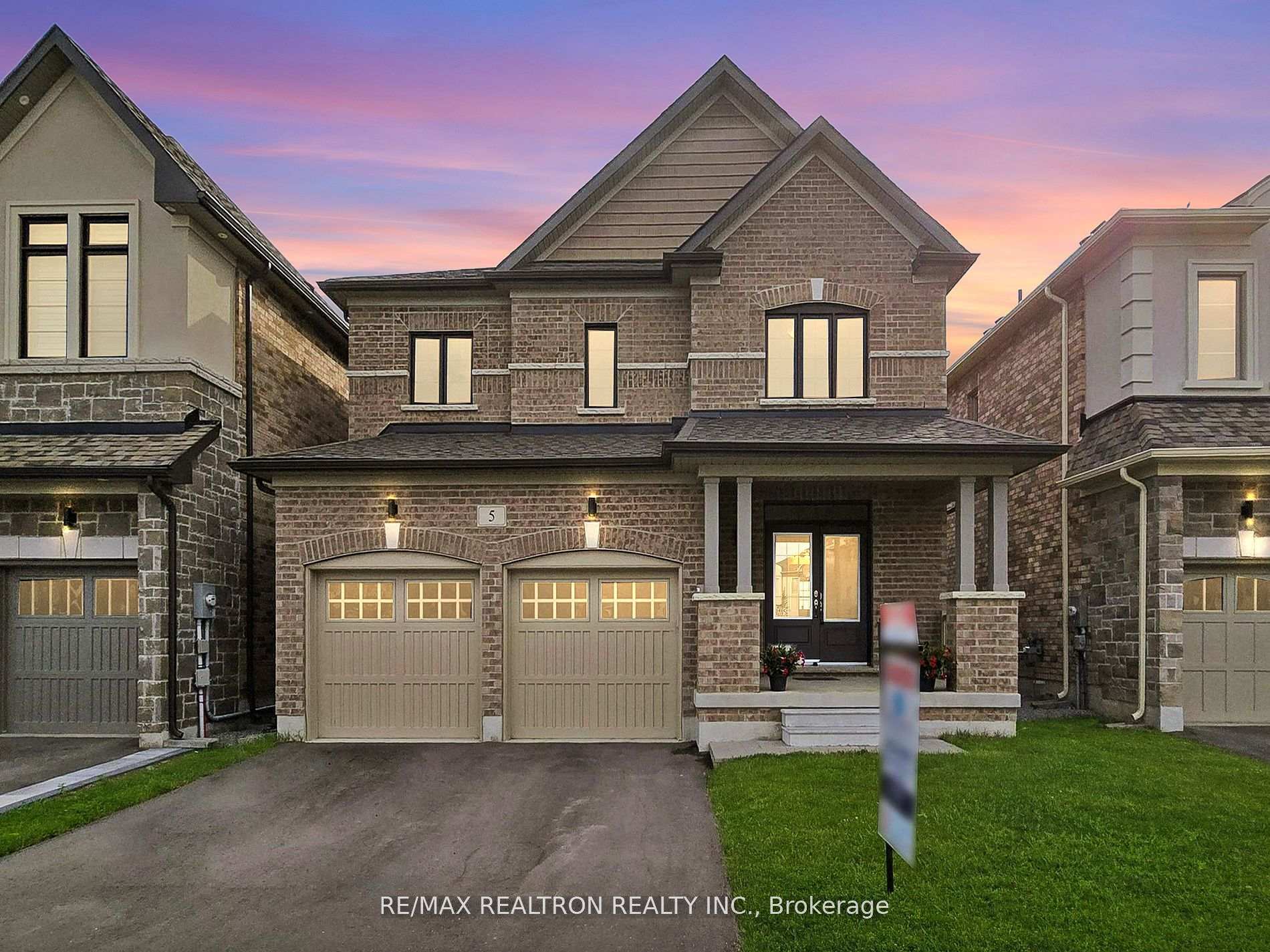 Photo 1 of 5 Pietrowski Drive, Georgina, Keswick North — HOMEH
