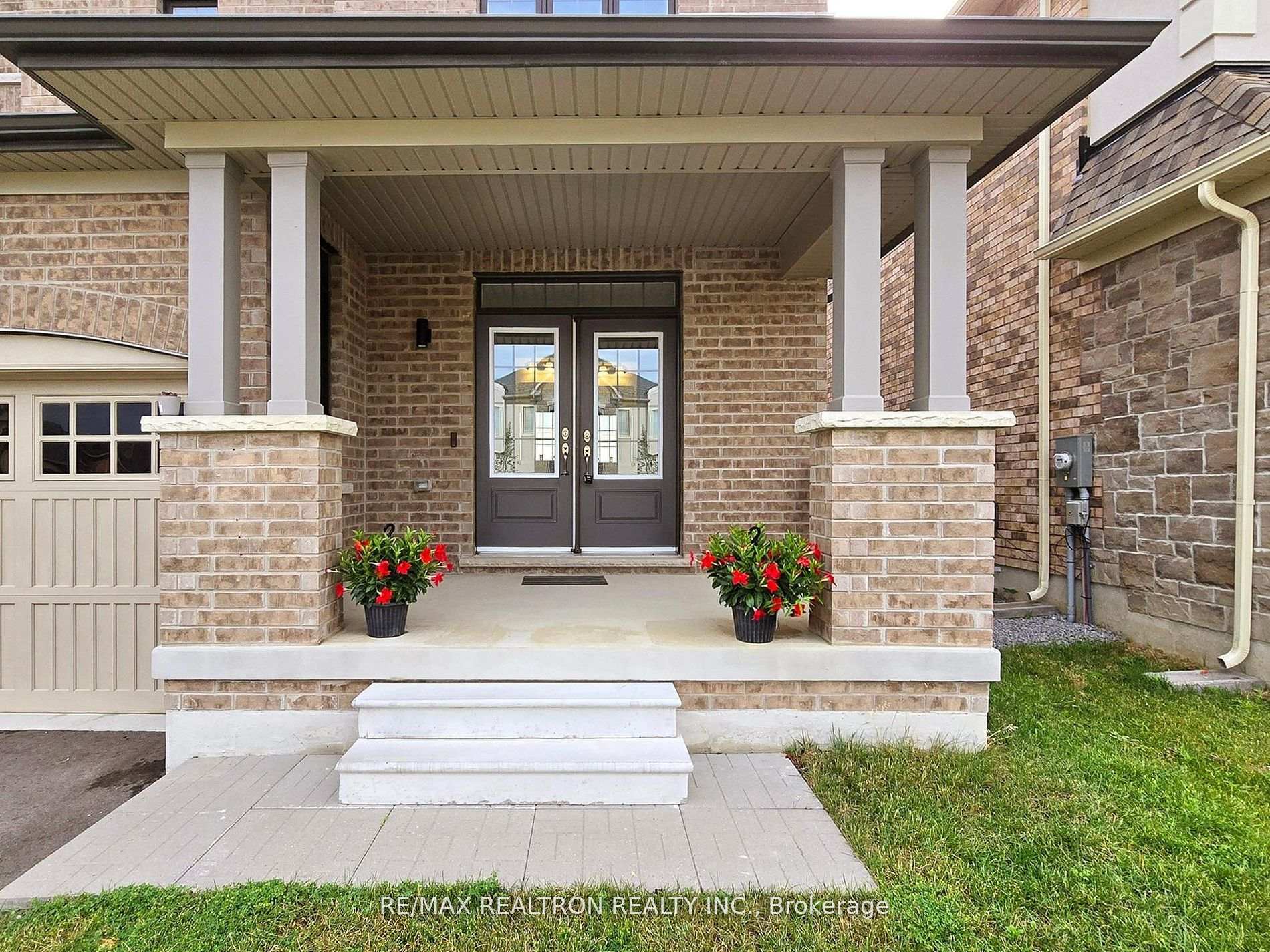 Photo 4 of 5 Pietrowski Drive, Georgina, Keswick North — HOMEH