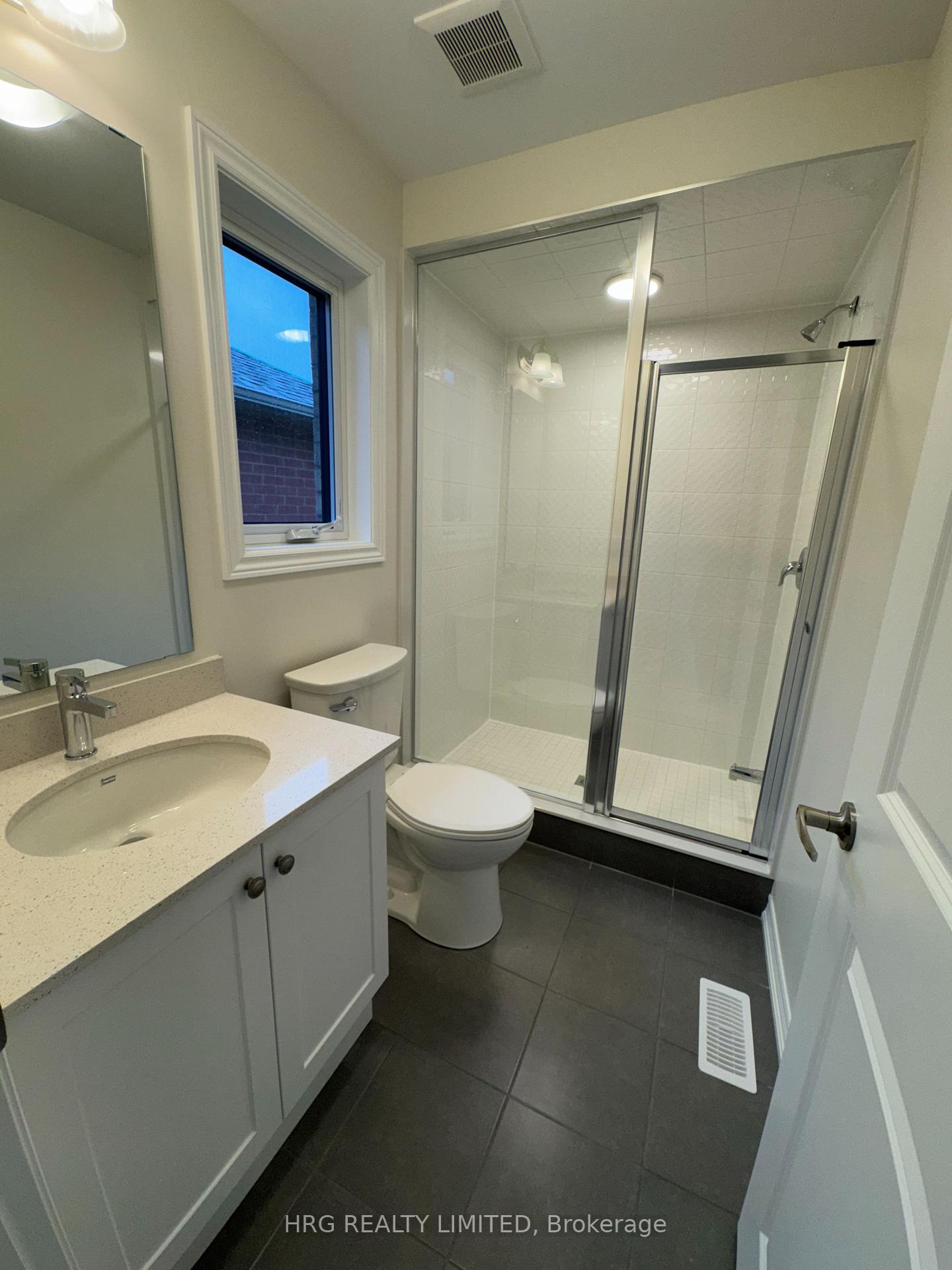 Photo 9 of 46 Guernsey Drive W, Kitchener — HOMEH