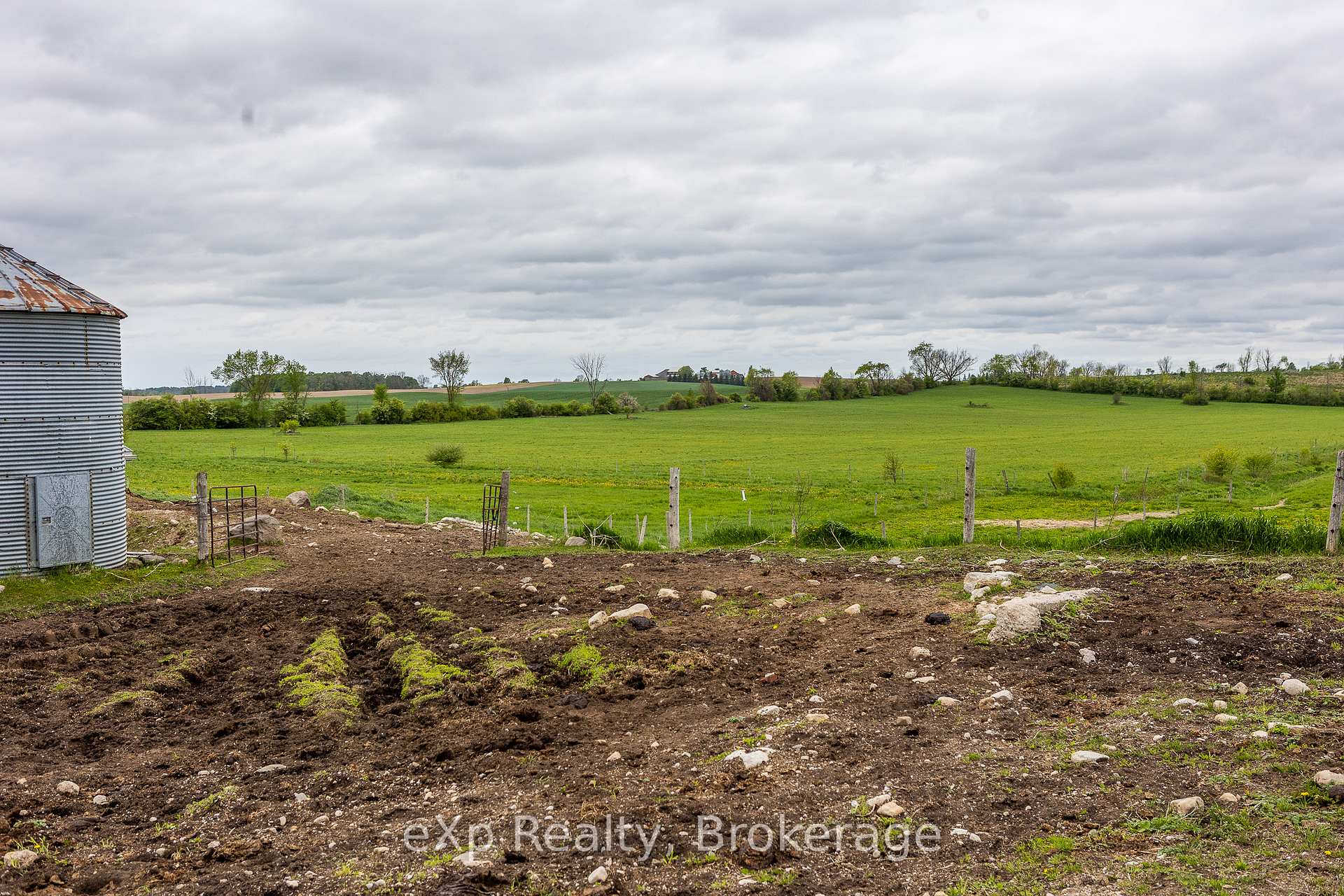 Photo 17 of 216 Concession 10 E, Arran-Elderslie — HOMEH