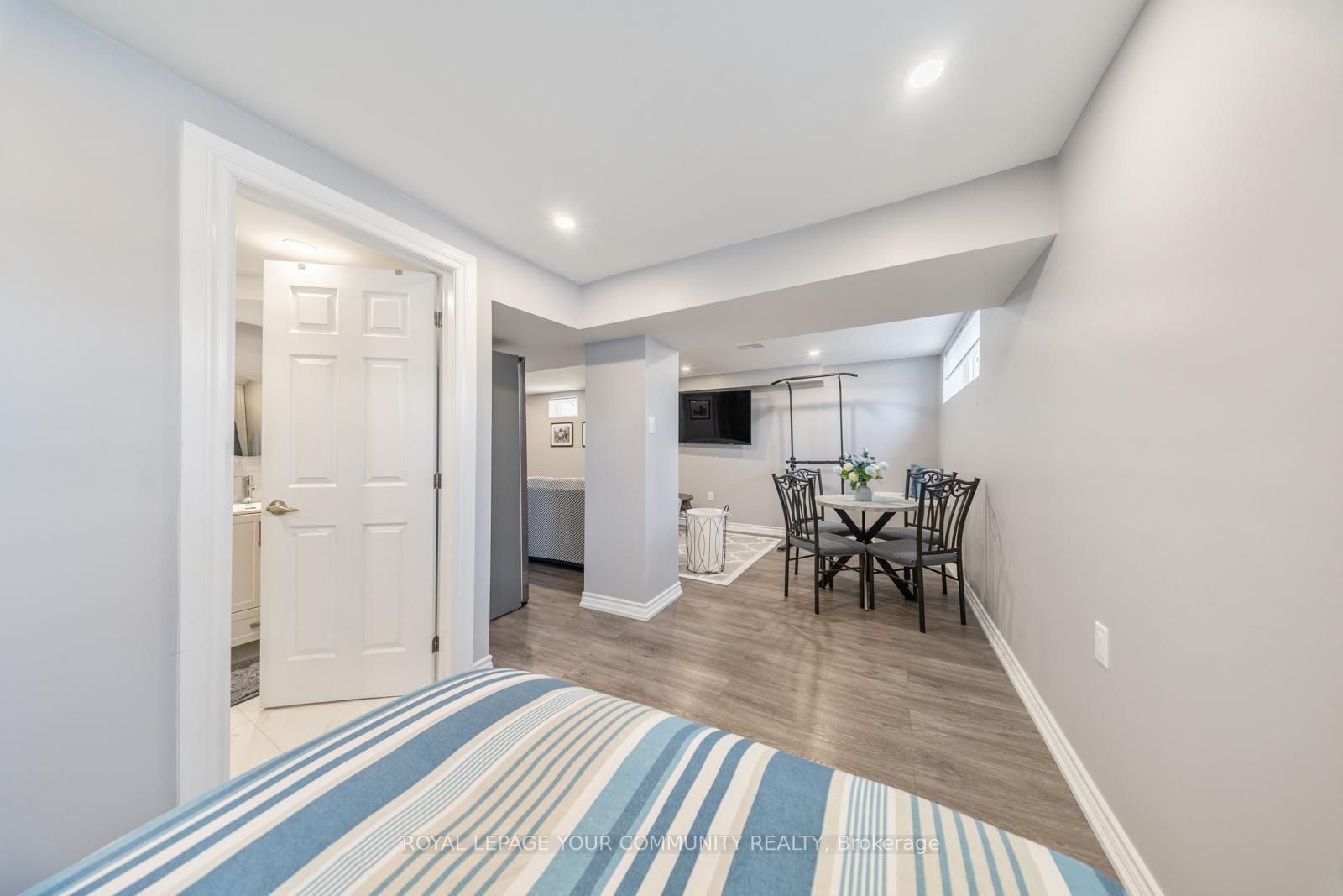 Photo 30 of 37 Burgby Avenue, Brampton, Northwood Park — HOMEH