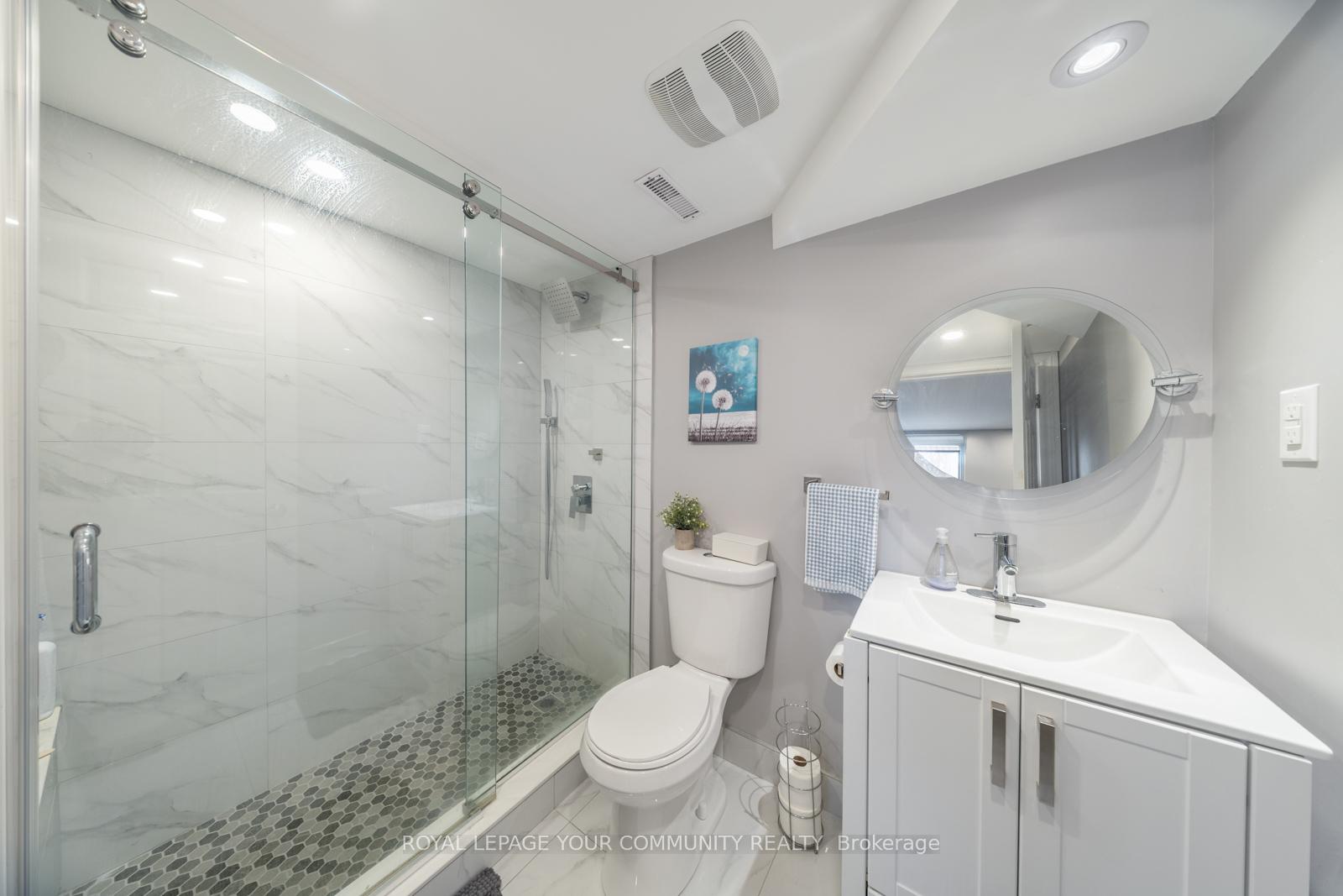 Photo 41 of 37 Burgby Avenue, Brampton, Northwood Park — HOMEH
