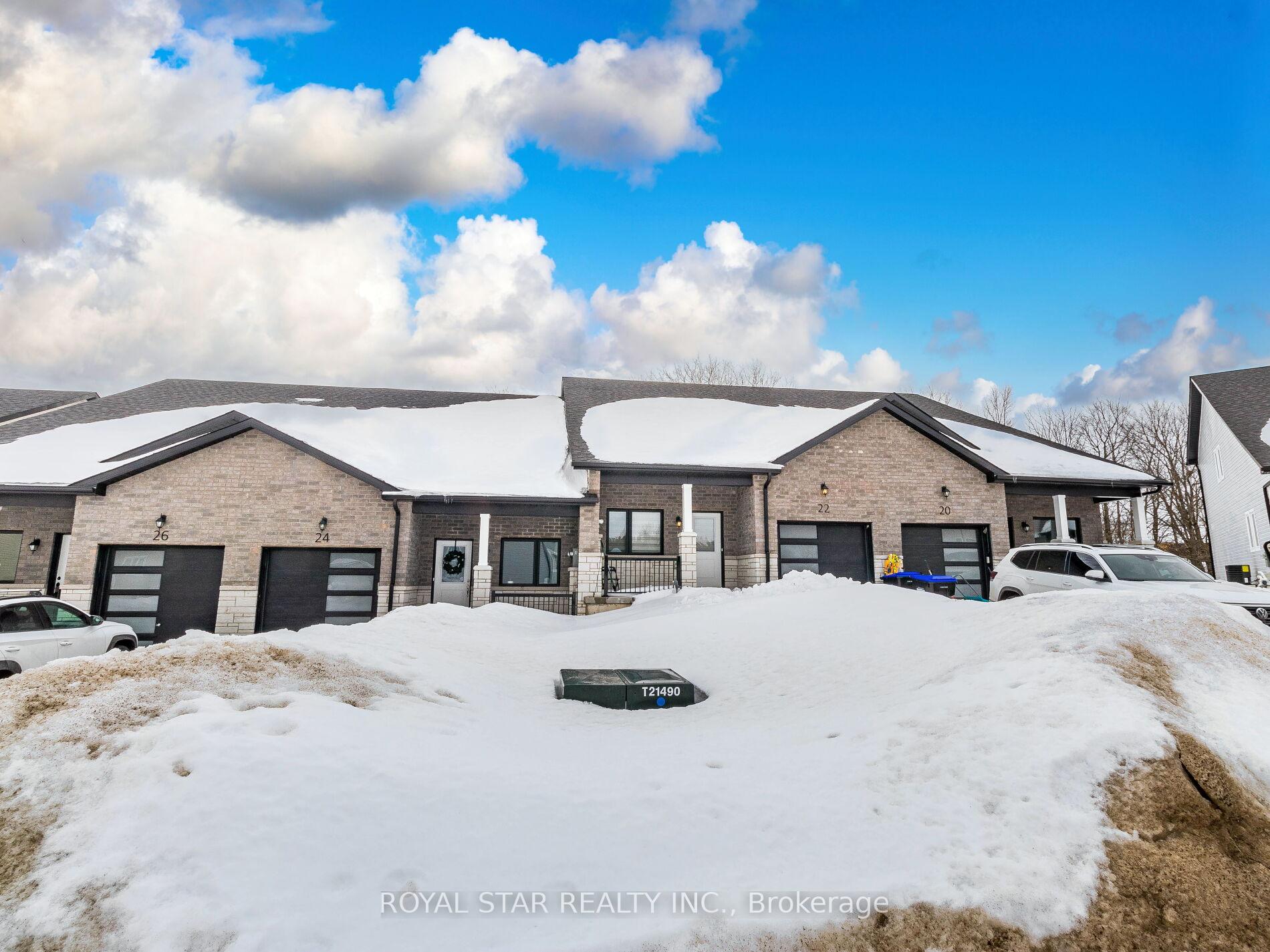 Front of 22 Lahey Crescent