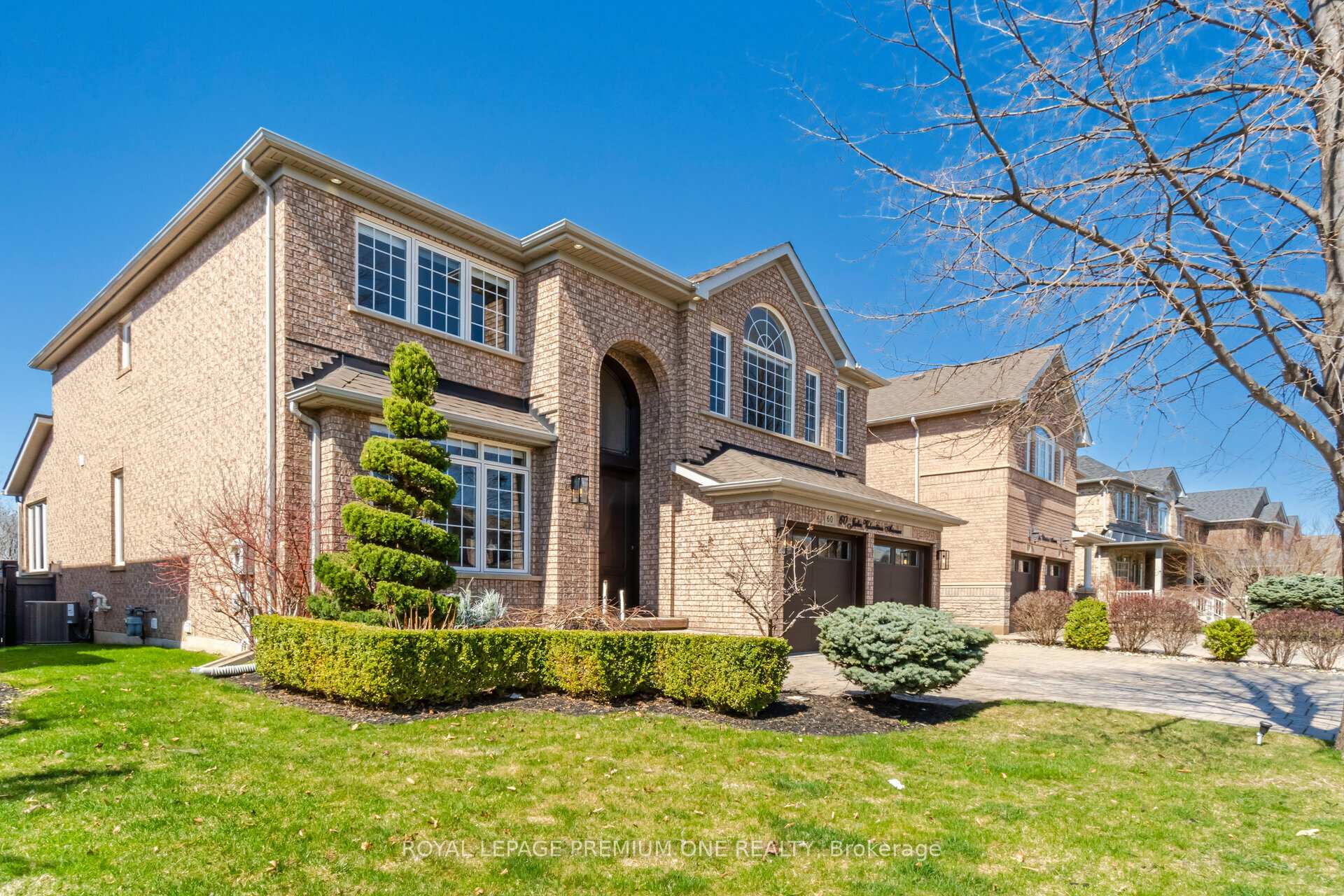 Photo 4 of 60 Julia Valentina Avenue, Vaughan, Sonoma Heights — HOMEH