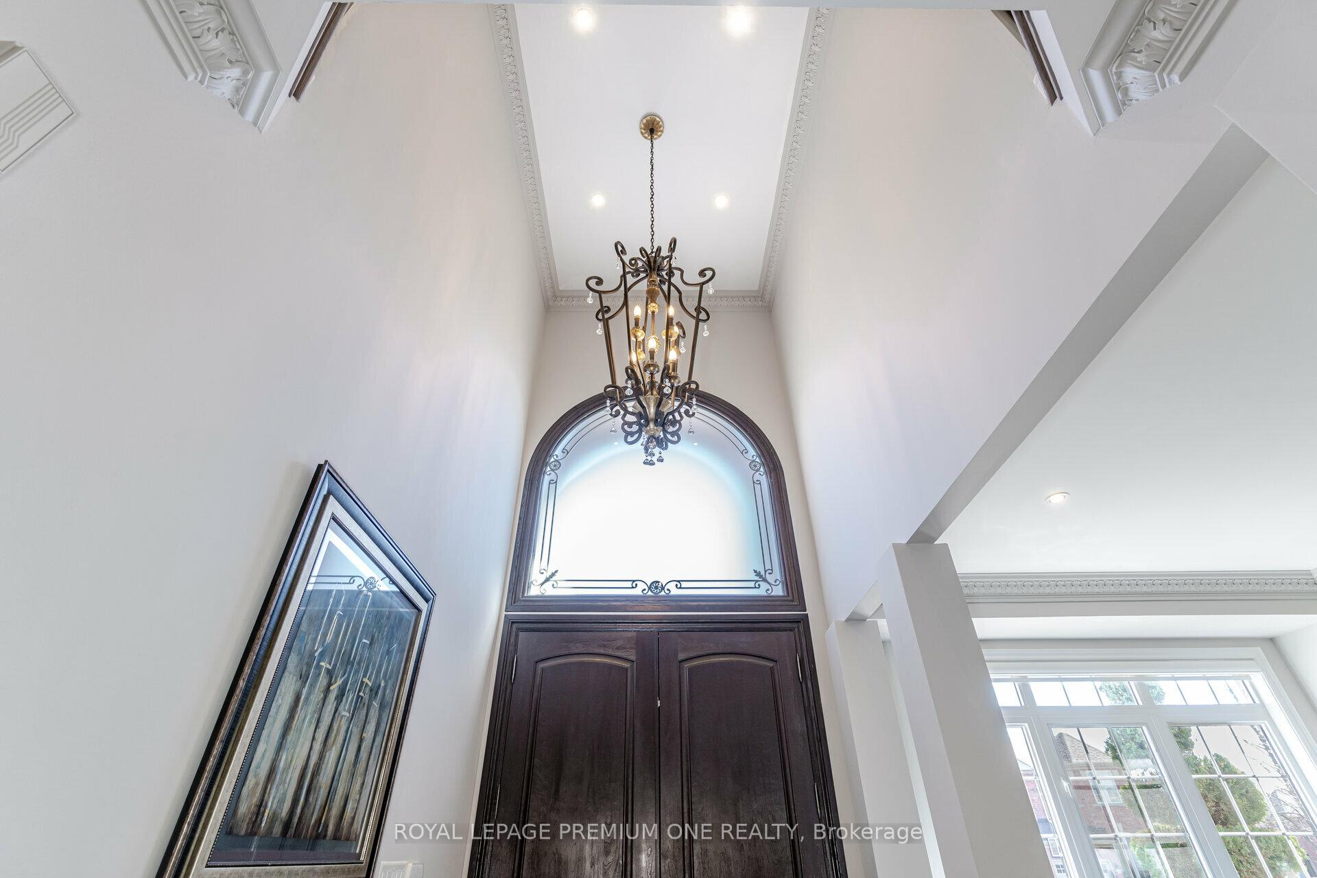 Photo 7 of 60 Julia Valentina Avenue, Vaughan, Sonoma Heights — HOMEH