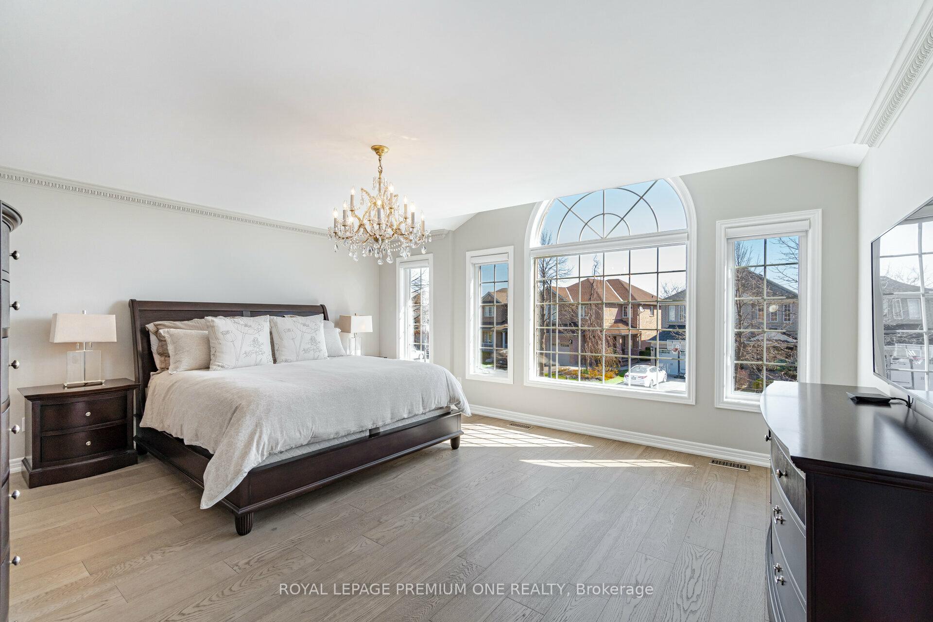Photo 25 of 60 Julia Valentina Avenue, Vaughan, Sonoma Heights — HOMEH