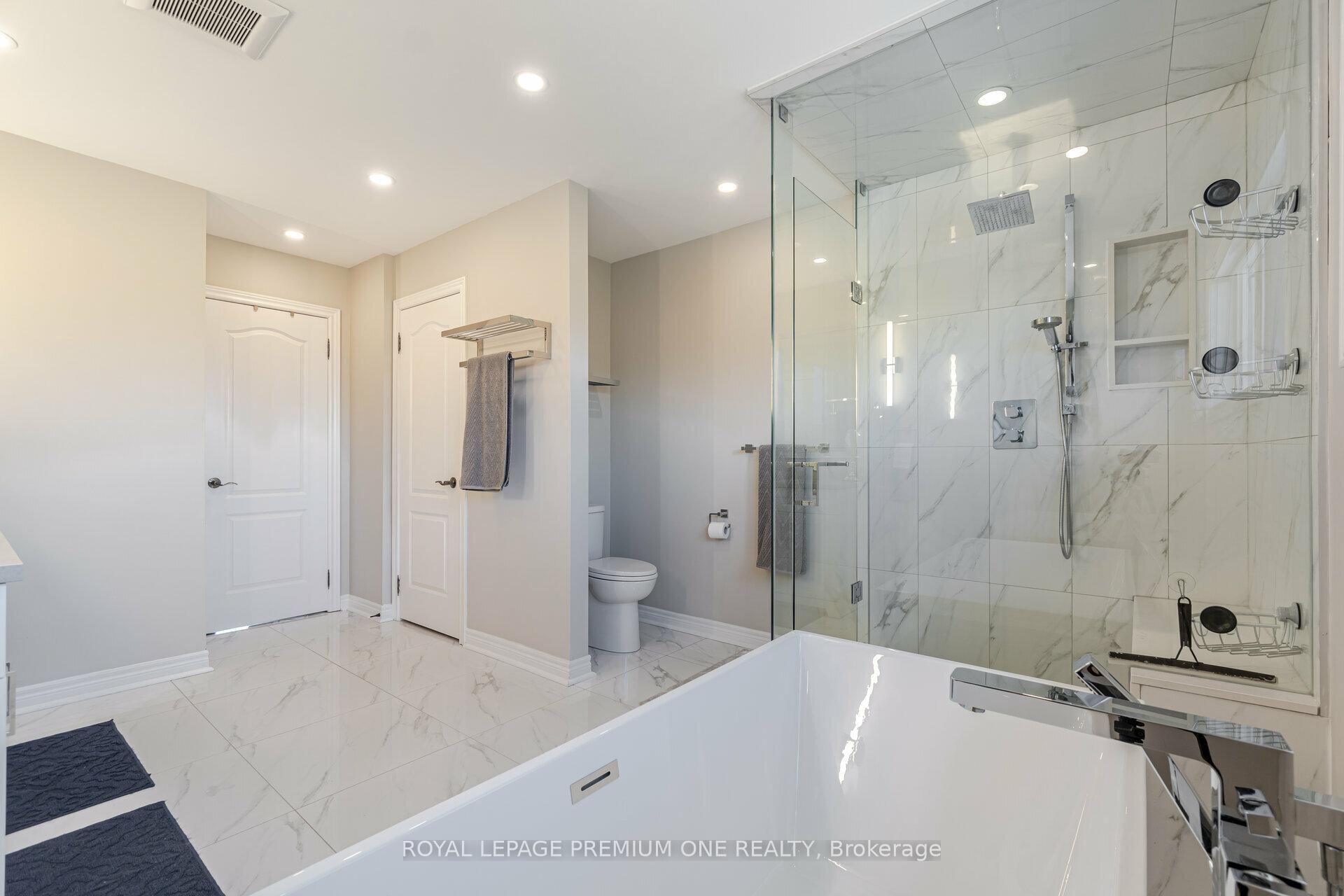 Photo 29 of 60 Julia Valentina Avenue, Vaughan, Sonoma Heights — HOMEH