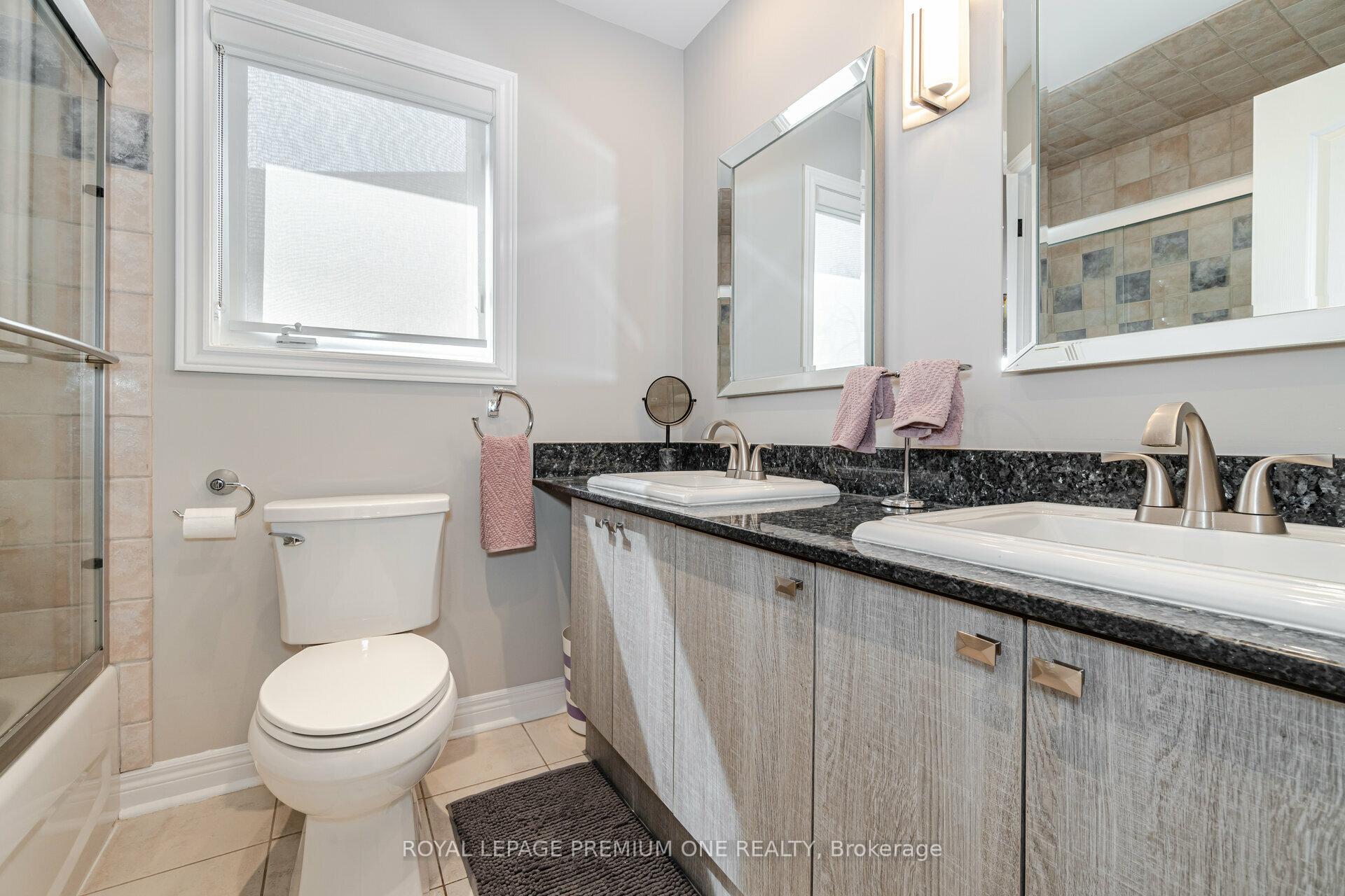 Photo 39 of 60 Julia Valentina Avenue, Vaughan, Sonoma Heights — HOMEH