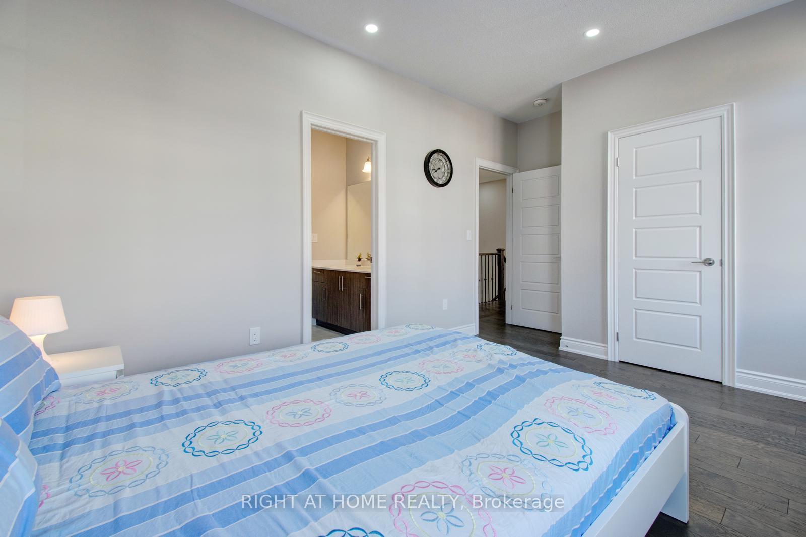 Photo 21 of 18 Twilley Road, Brampton, Brampton West — HOMEH