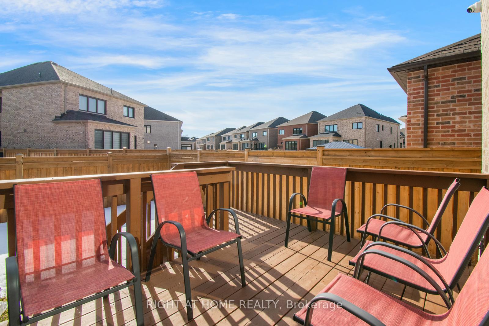 Photo 37 of 18 Twilley Road, Brampton, Brampton West — HOMEH