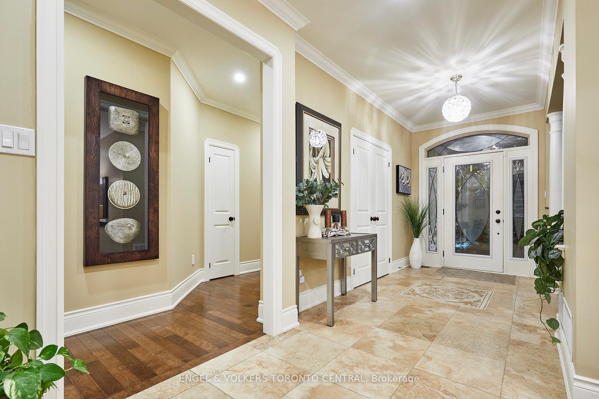 Photo 7 of 66 Varcoe Road, Clarington, Courtice — HOMEH