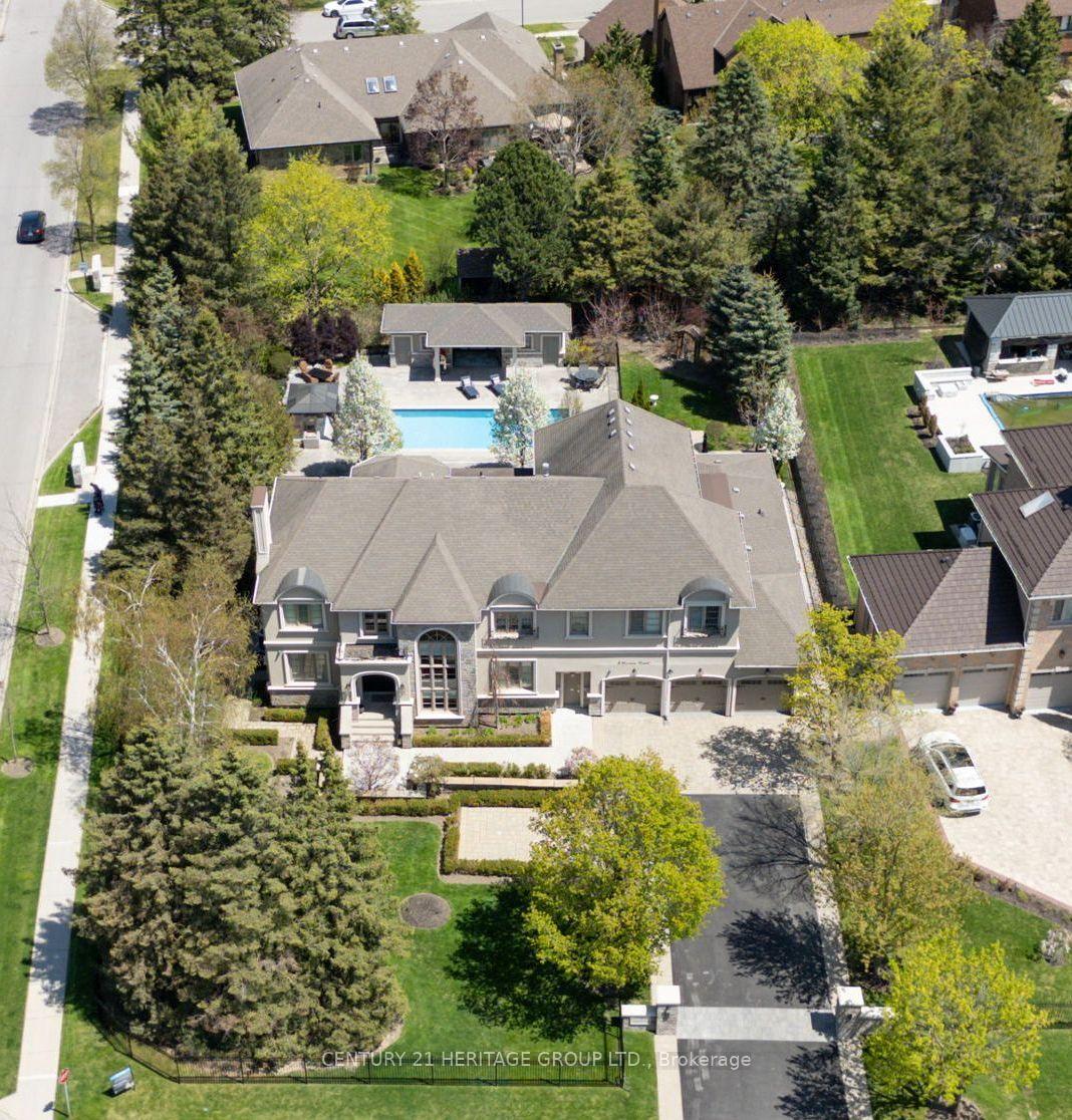 Photo 5 of 3 Curran Court, King, King City — HOMEH