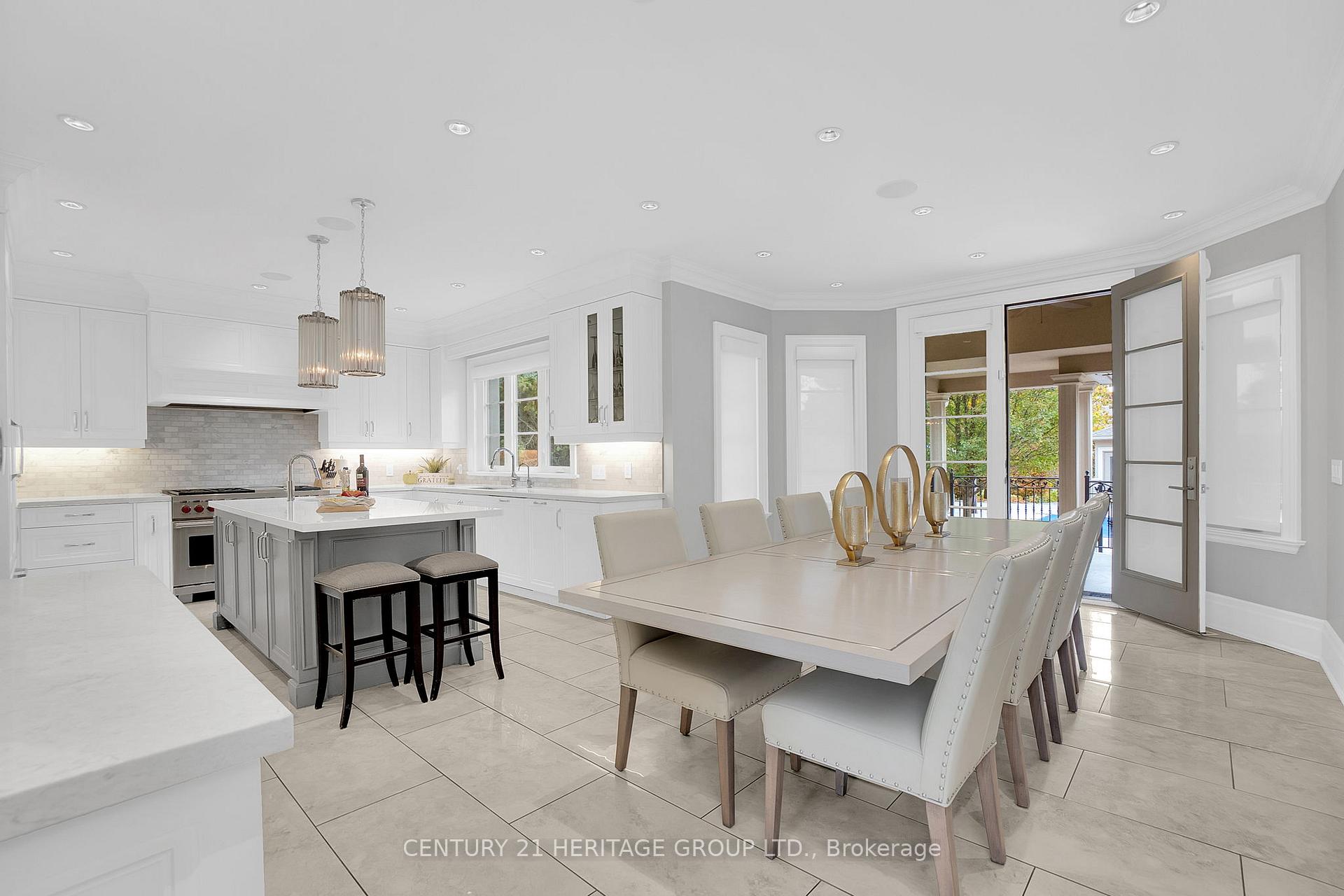 Photo 7 of 3 Curran Court, King, King City — HOMEH
