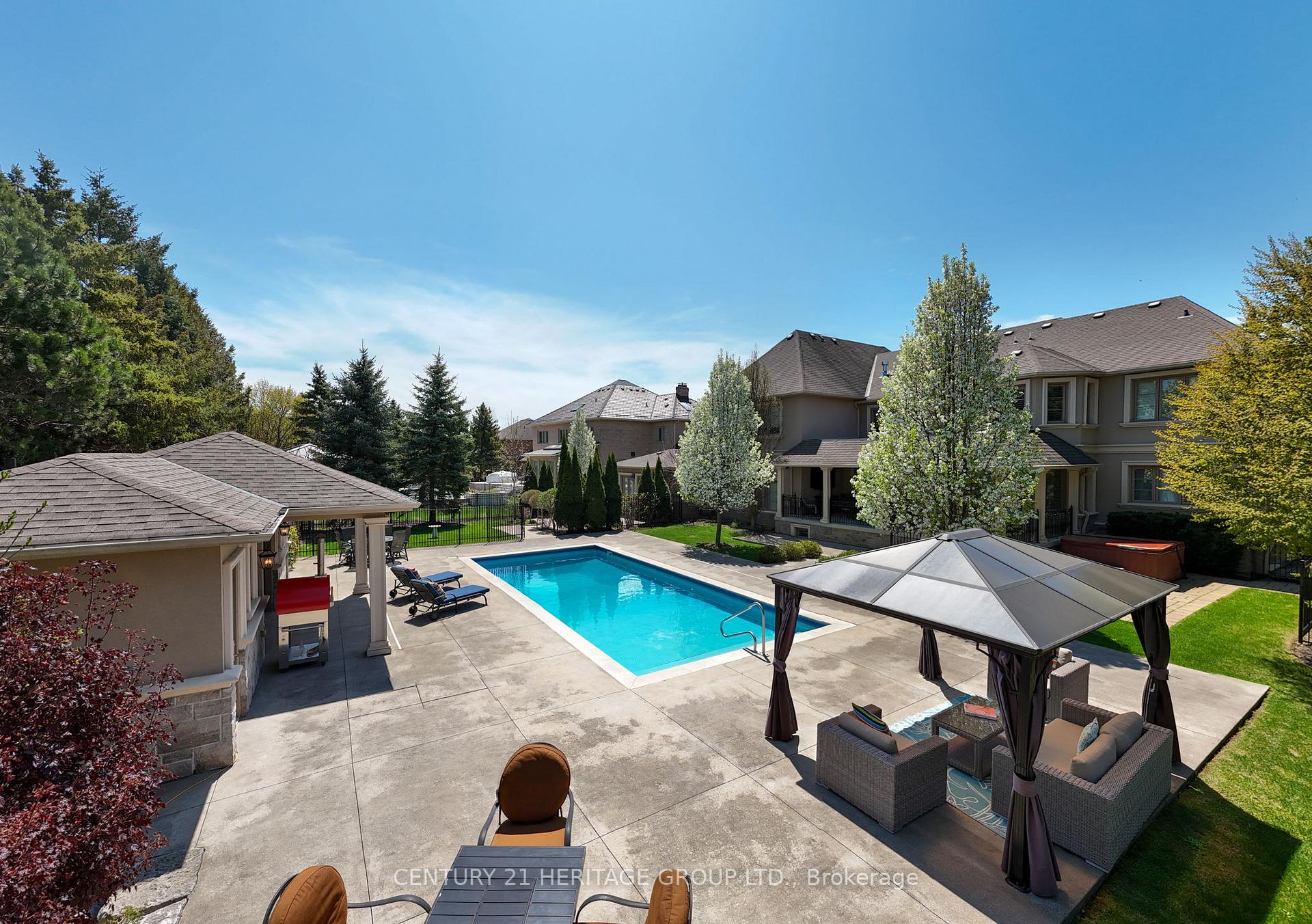 Photo 36 of 3 Curran Court, King, King City — HOMEH