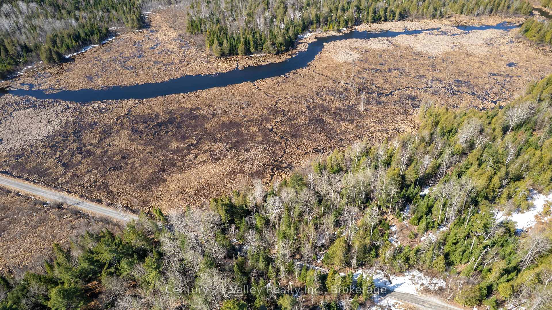 Photo 14 of 01 Ashdad Road E, Greater Madawaska — HOMEH