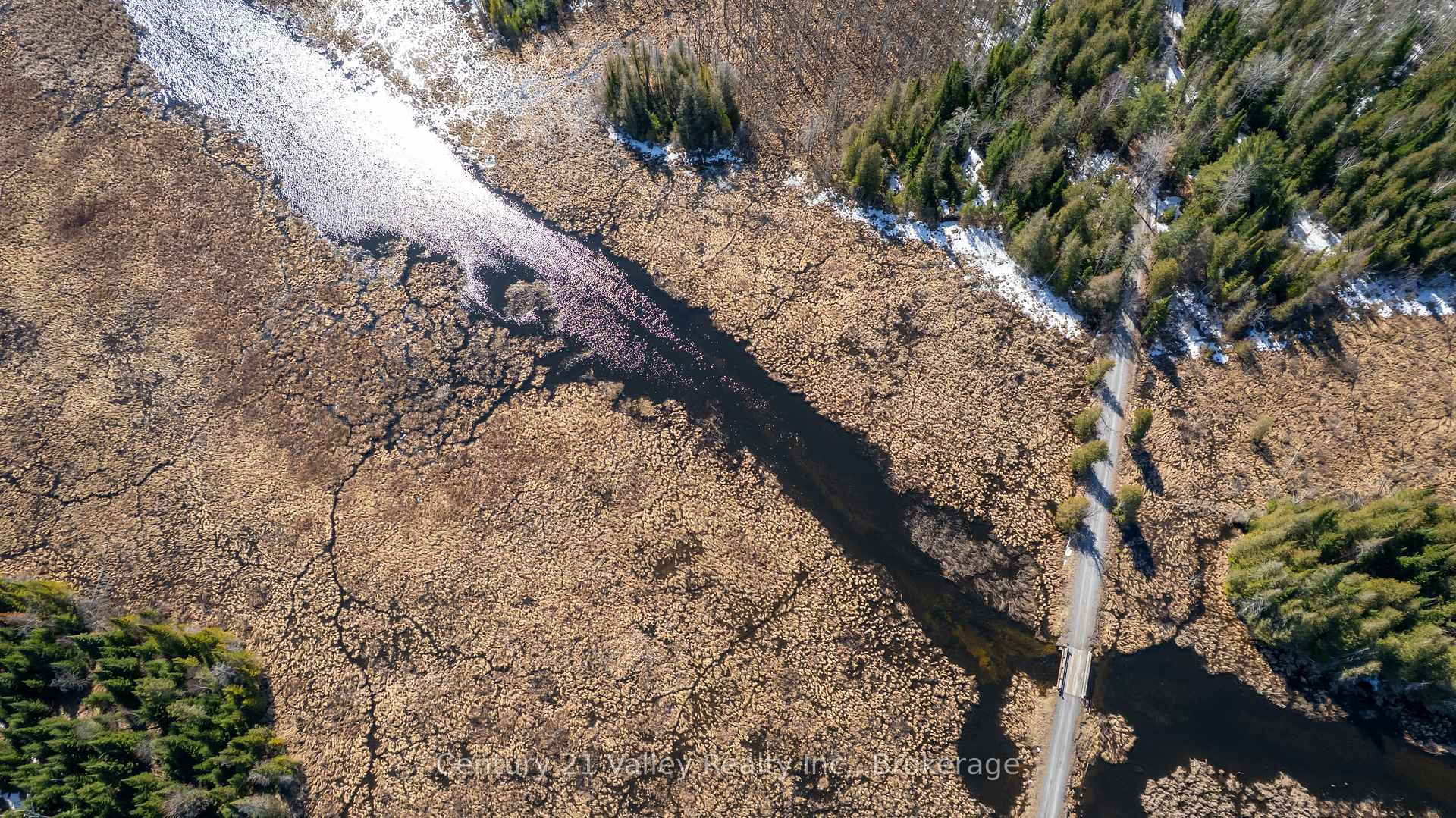 Photo 7 of 01 Ashdad Road E, Greater Madawaska — HOMEH