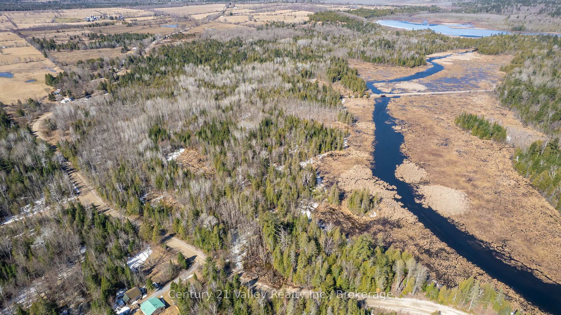 Photo 6 of 01 Ashdad Road E, Greater Madawaska — HOMEH