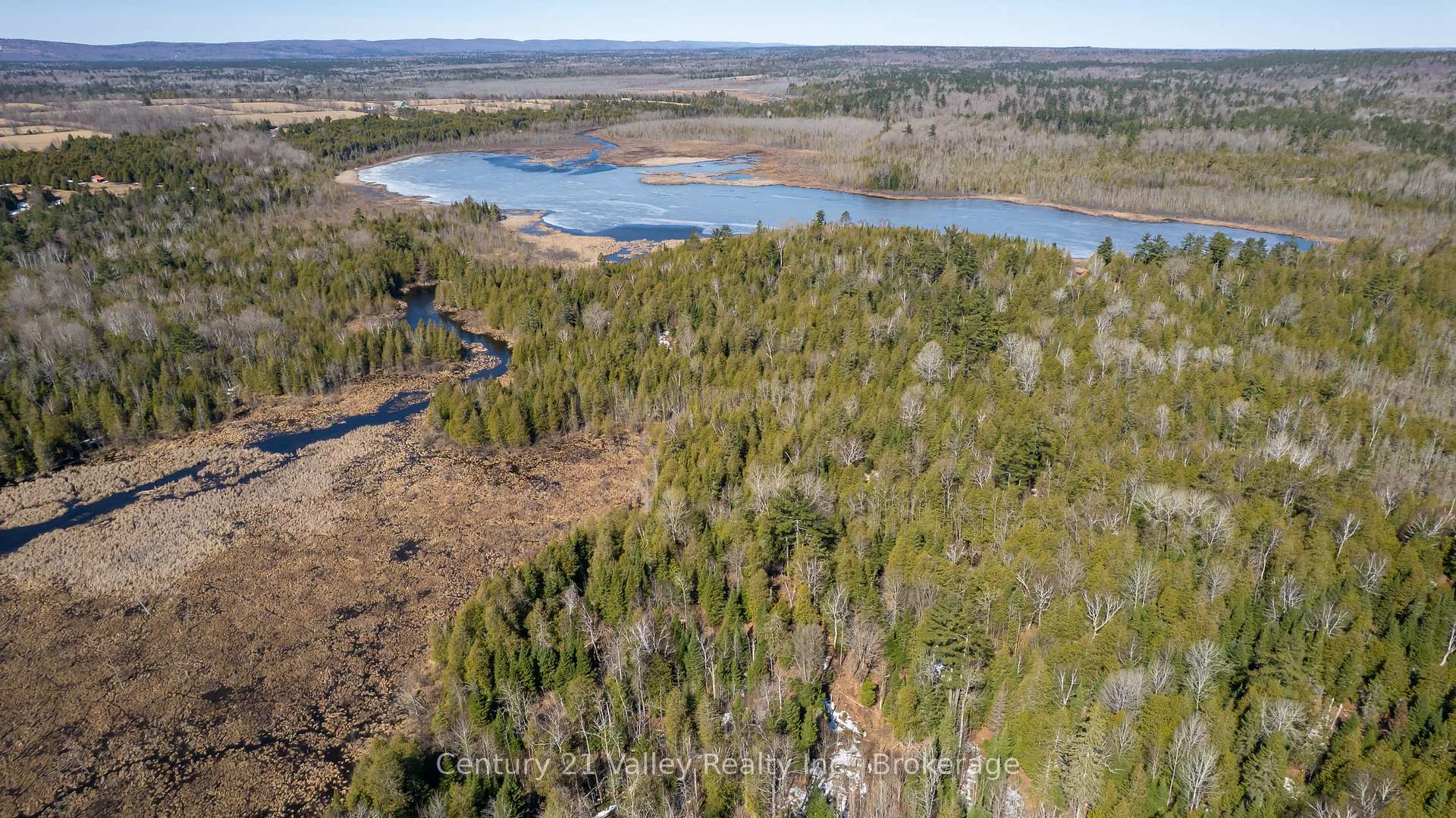 Photo 18 of 01 Ashdad Road E, Greater Madawaska — HOMEH