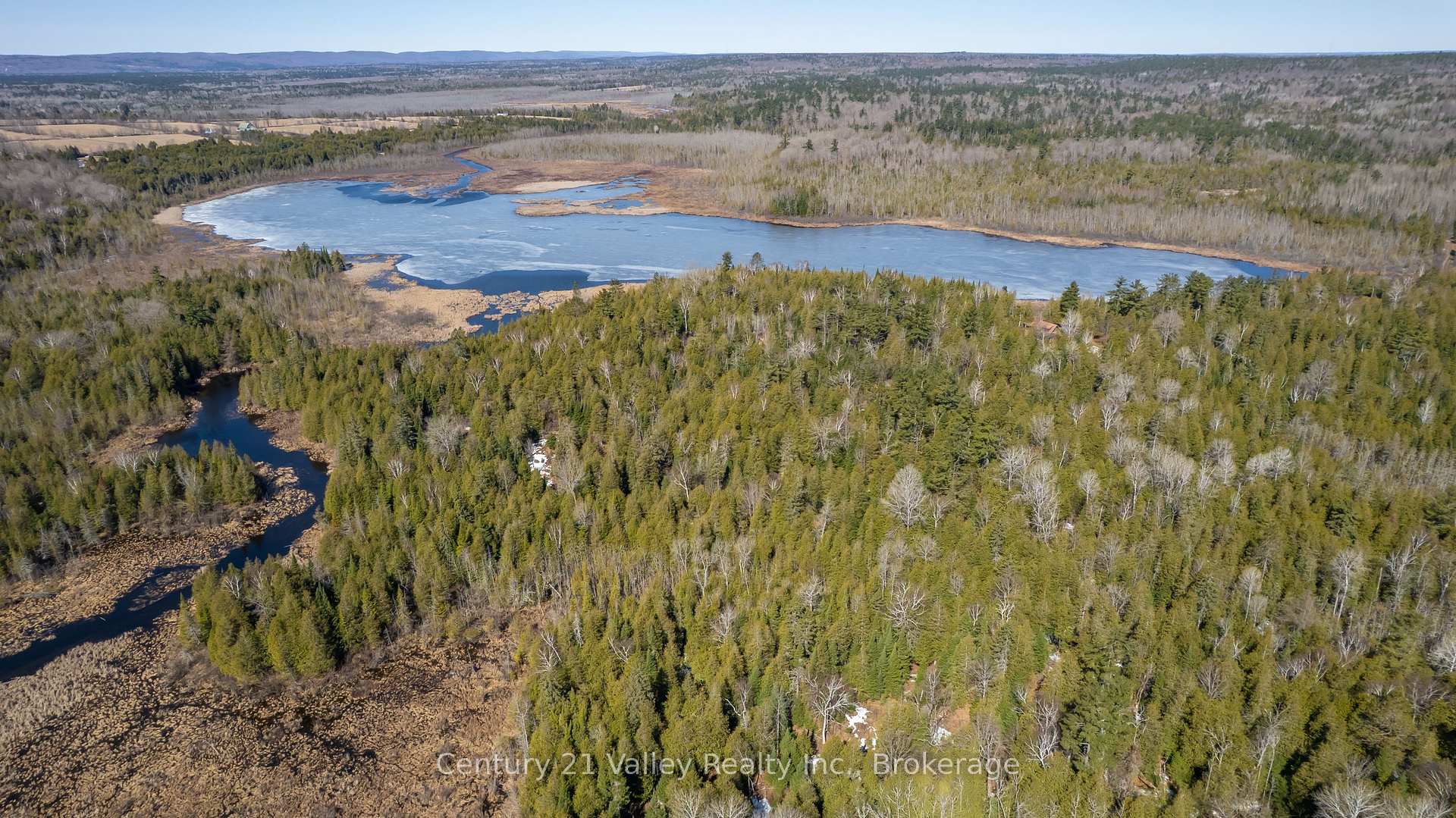 Photo 23 of 01 Ashdad Road E, Greater Madawaska — HOMEH