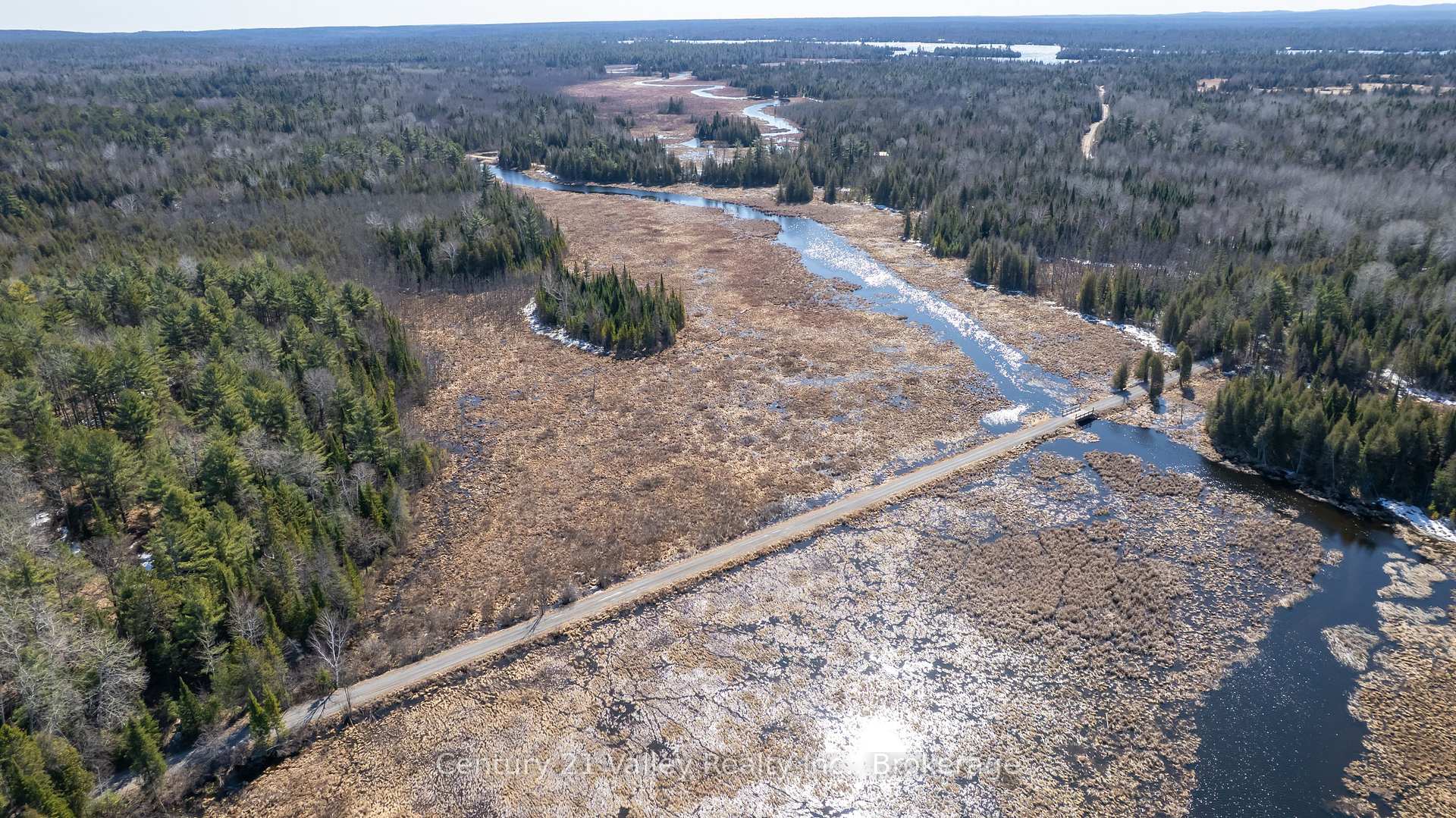 Photo 17 of 01 Ashdad Road E, Greater Madawaska — HOMEH