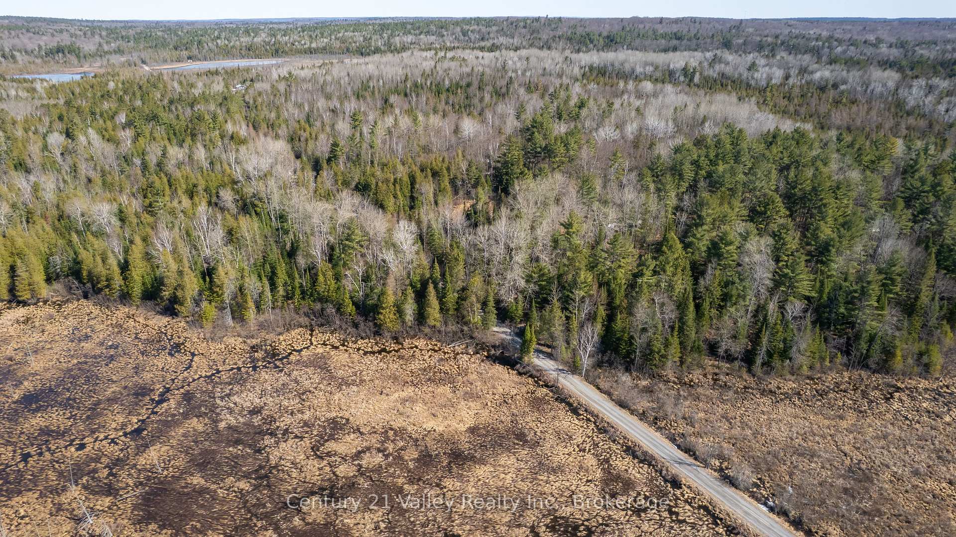 Photo 22 of 01 Ashdad Road E, Greater Madawaska — HOMEH