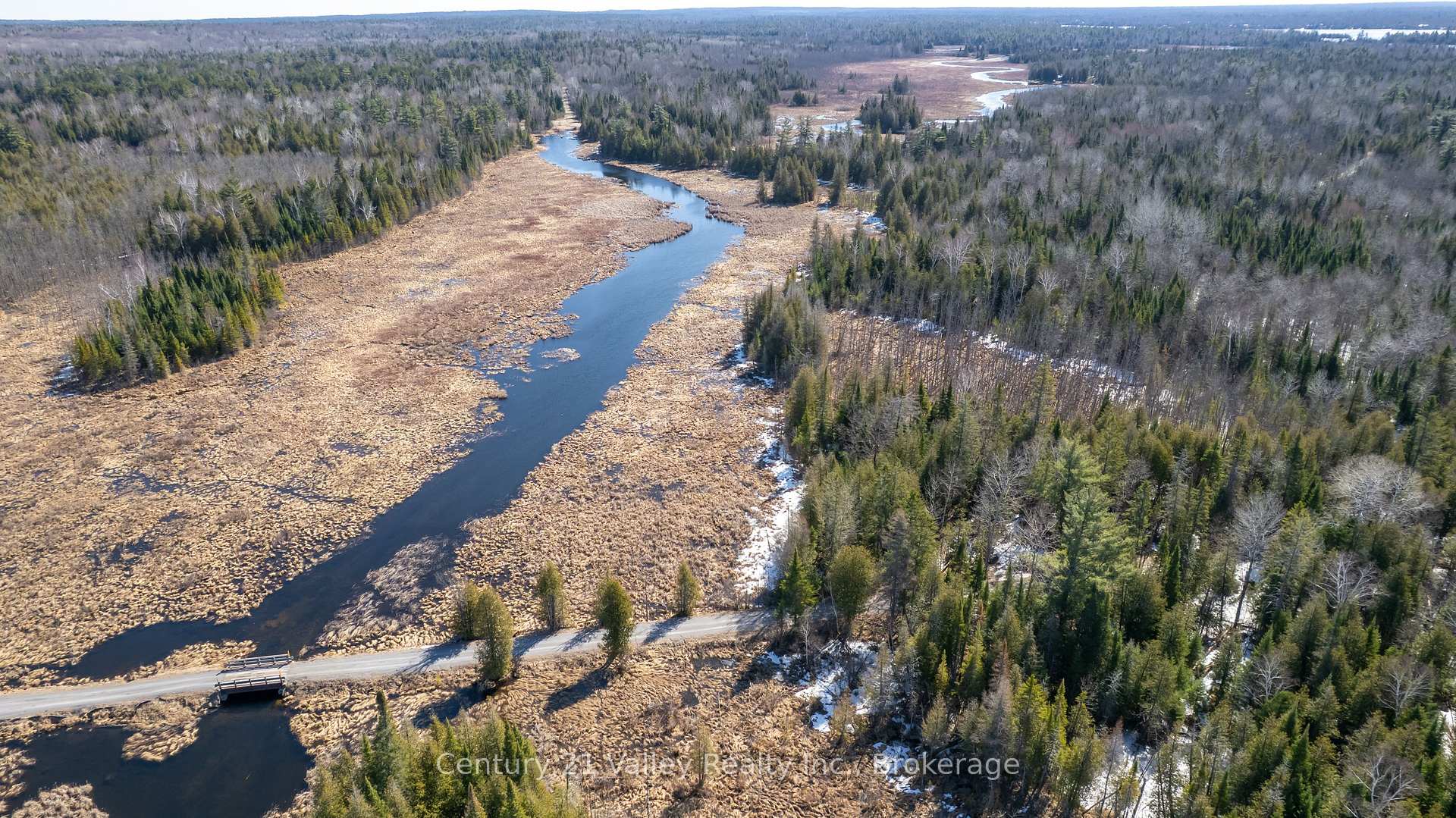 Photo 21 of 01 Ashdad Road E, Greater Madawaska — HOMEH