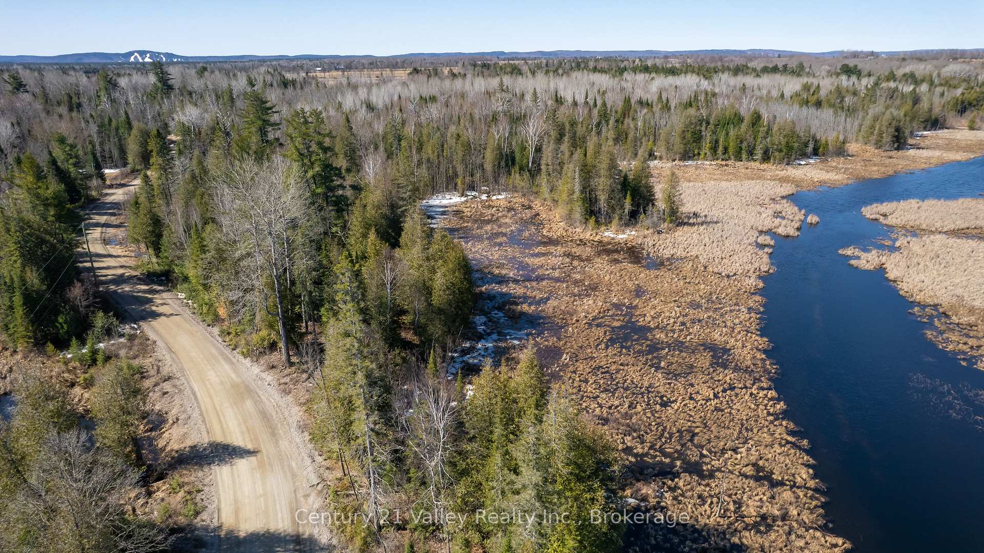 Photo 38 of 01 Ashdad Road E, Greater Madawaska — HOMEH