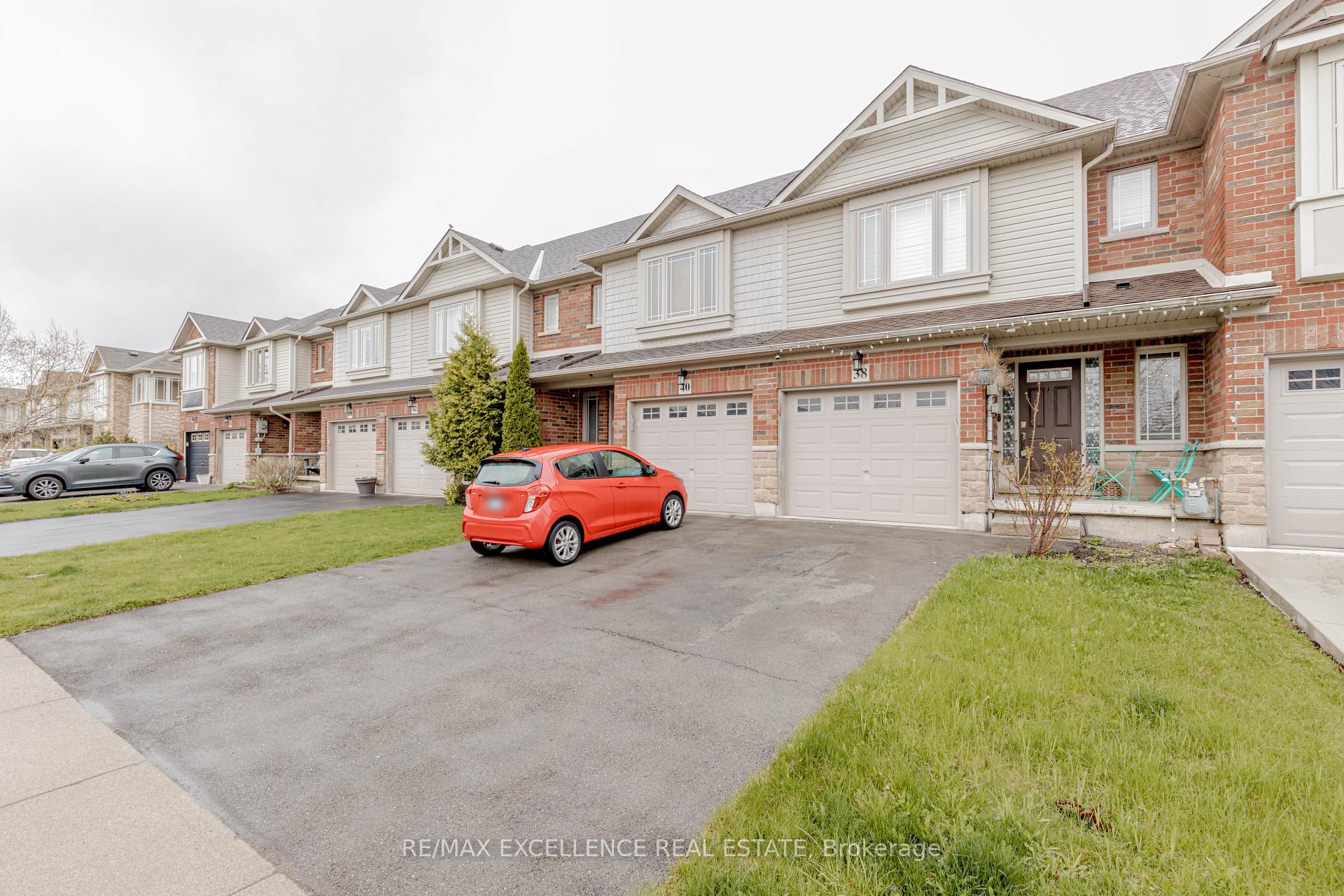 Photo 5 of 38 Magnificent Way, Hamilton, Binbrook — HOMEH