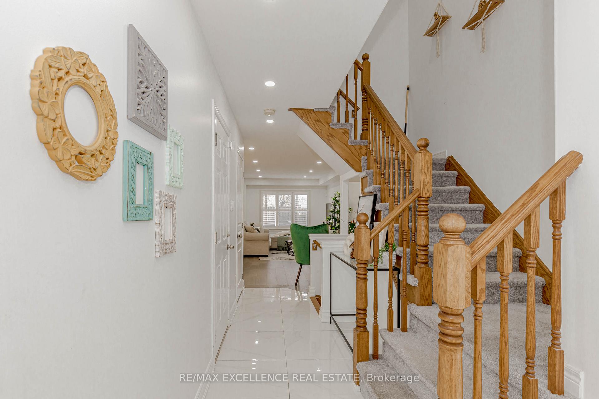Photo 8 of 38 Magnificent Way, Hamilton, Binbrook — HOMEH