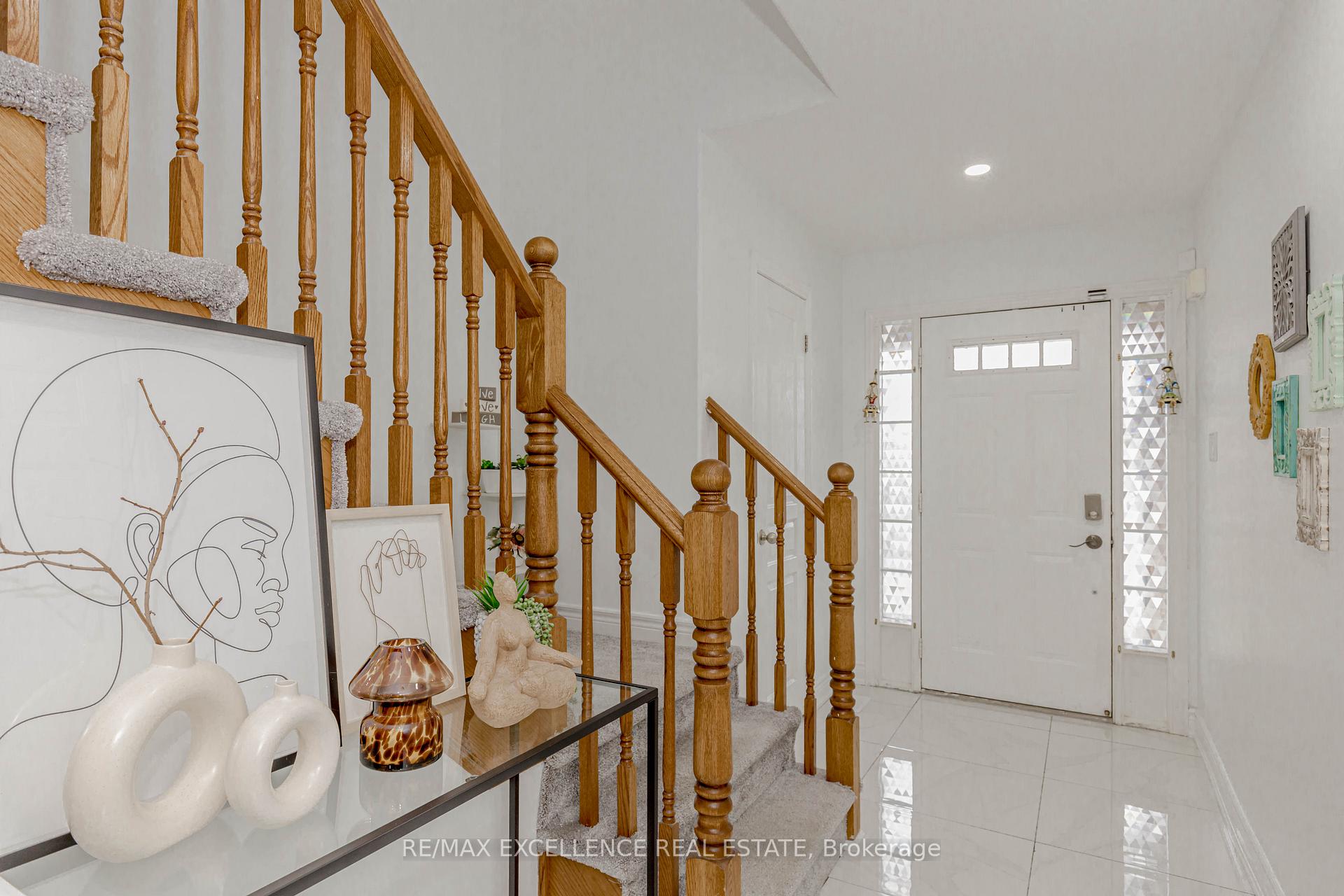 Photo 9 of 38 Magnificent Way, Hamilton, Binbrook — HOMEH