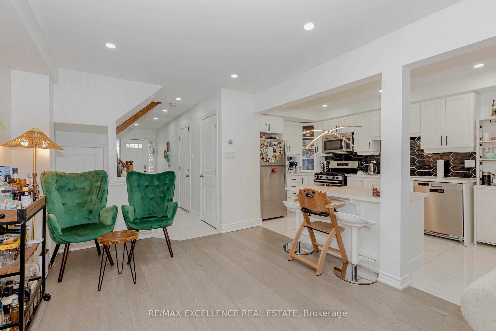 Photo 16 of 38 Magnificent Way, Hamilton, Binbrook — HOMEH