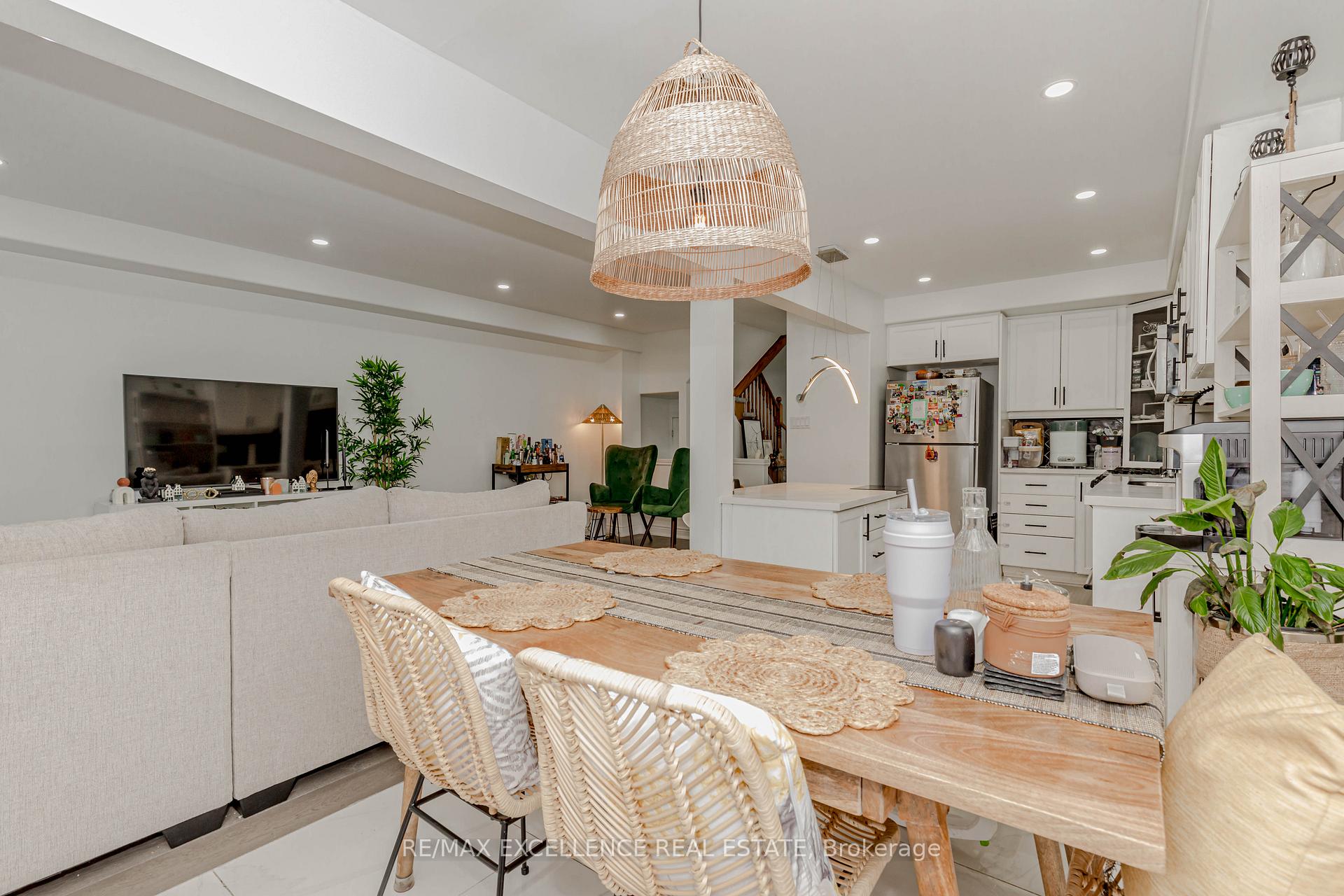 Photo 27 of 38 Magnificent Way, Hamilton, Binbrook — HOMEH