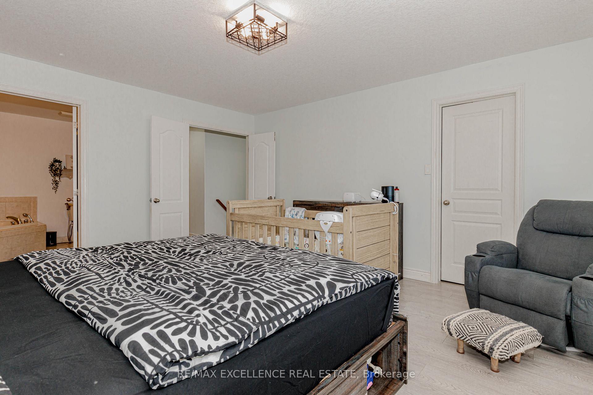 Photo 35 of 38 Magnificent Way, Hamilton, Binbrook — HOMEH