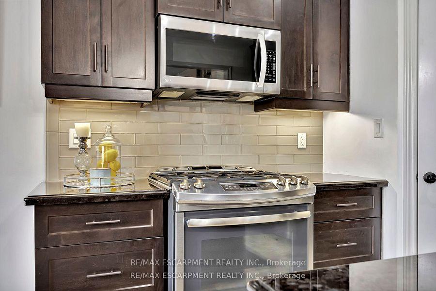 Photo 15 of 158 Greti Drive, Hamilton, Rural Glanbrook — HOMEH