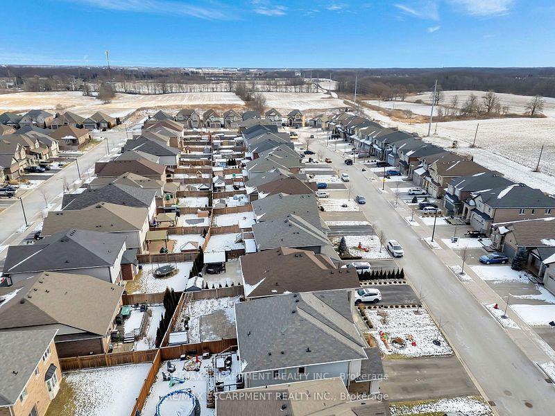Photo 33 of 158 Greti Drive, Hamilton, Rural Glanbrook — HOMEH