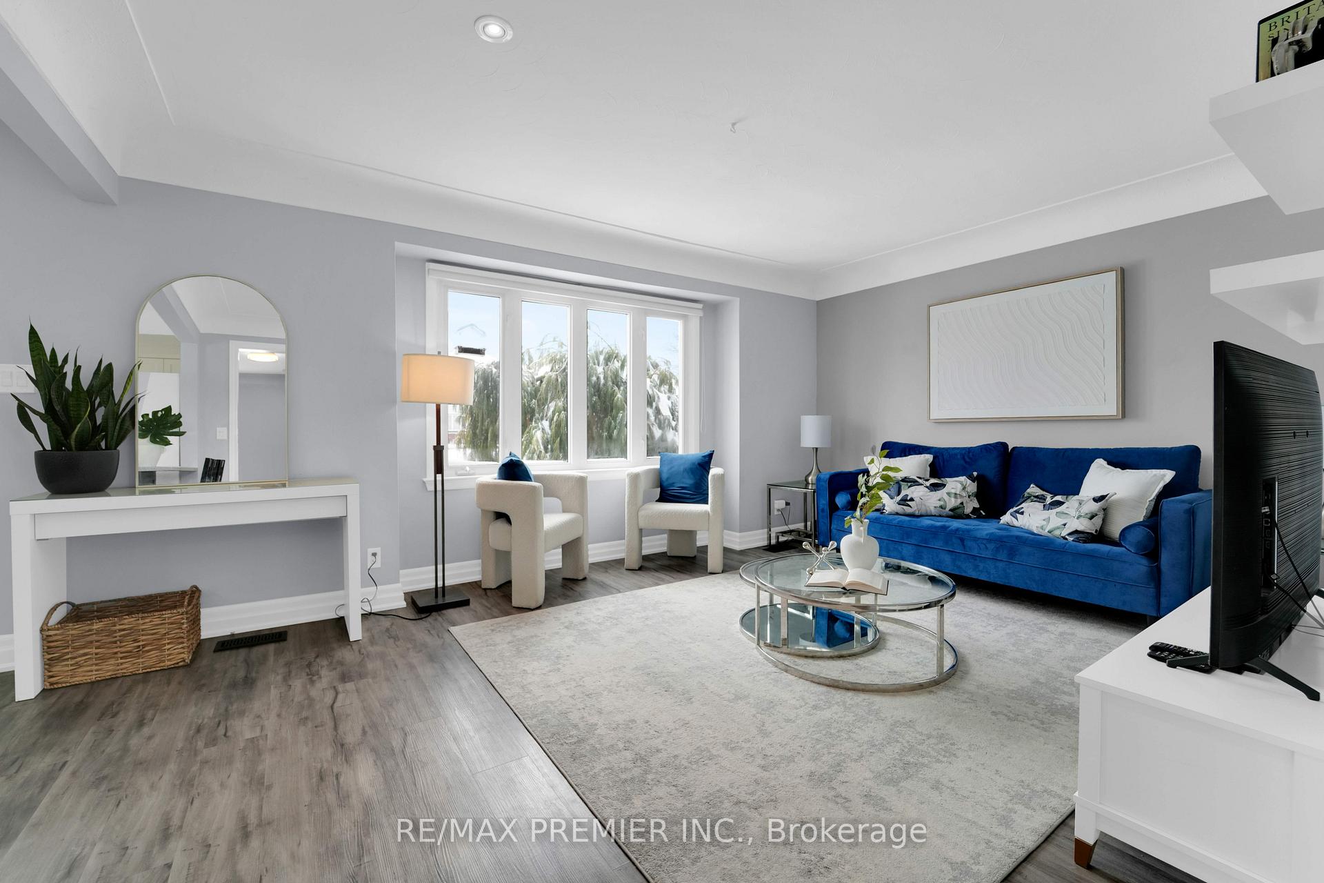 Photo 10 of 12 Burns Place, Hamilton, Raleigh — HOMEH