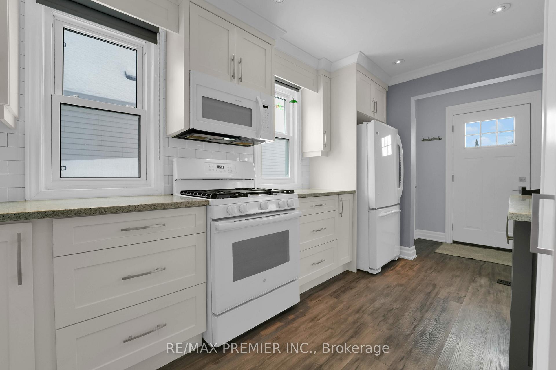 Photo 16 of 12 Burns Place, Hamilton, Raleigh — HOMEH