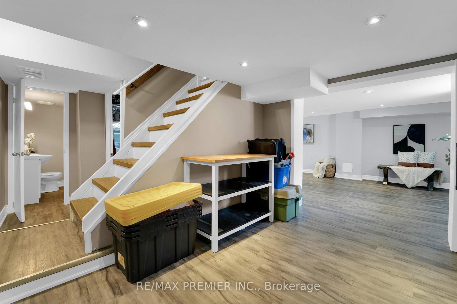 Photo 28 of 12 Burns Place, Hamilton, Raleigh — HOMEH