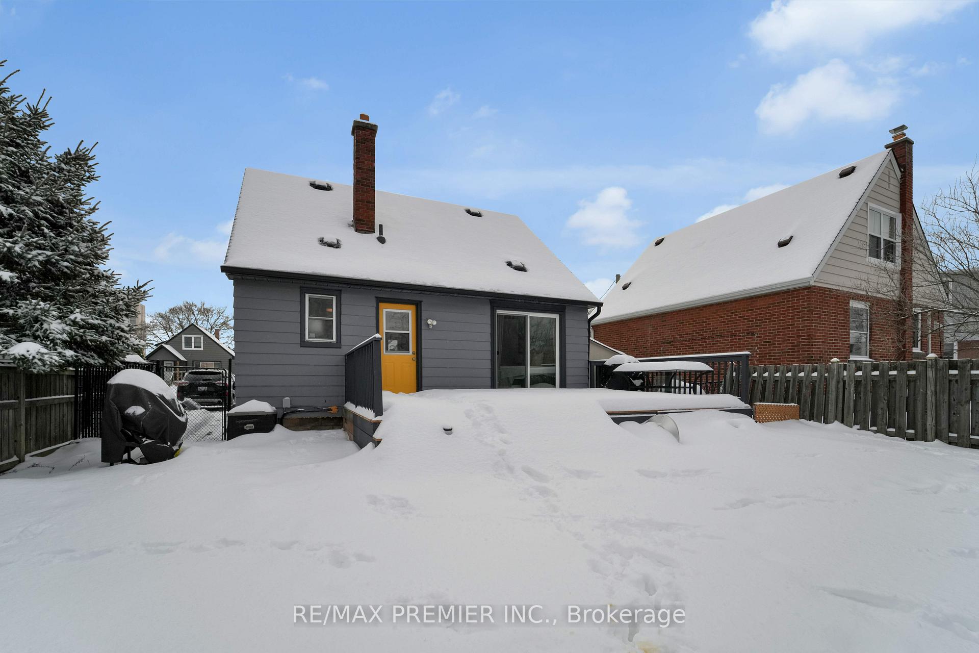 Photo 34 of 12 Burns Place, Hamilton, Raleigh — HOMEH