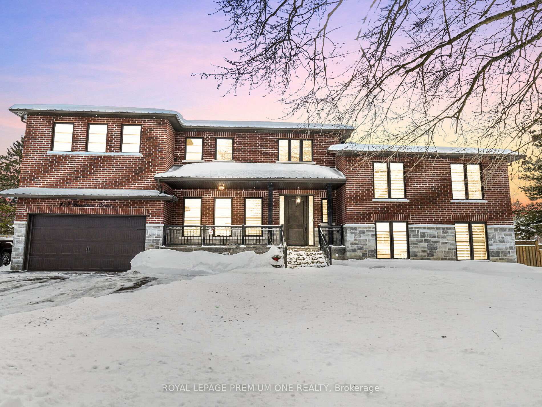 Front of 119 Dennison Street