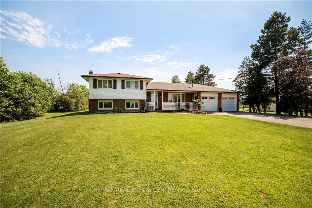 Photo 3 of 32 Irish Line, Haldimand — HOMEH