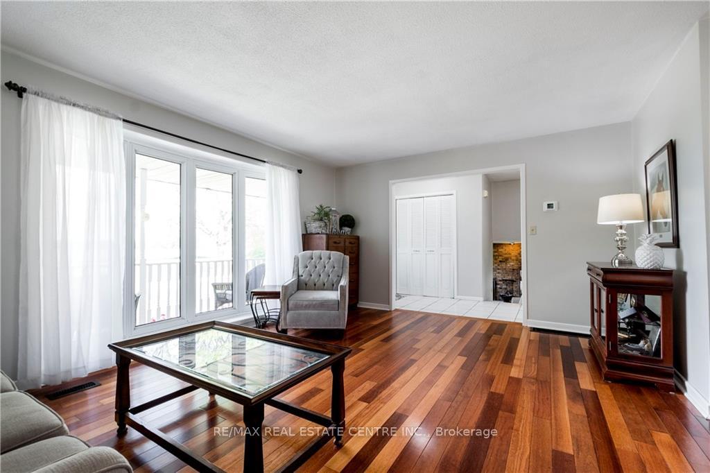 Photo 10 of 32 Irish Line, Haldimand — HOMEH