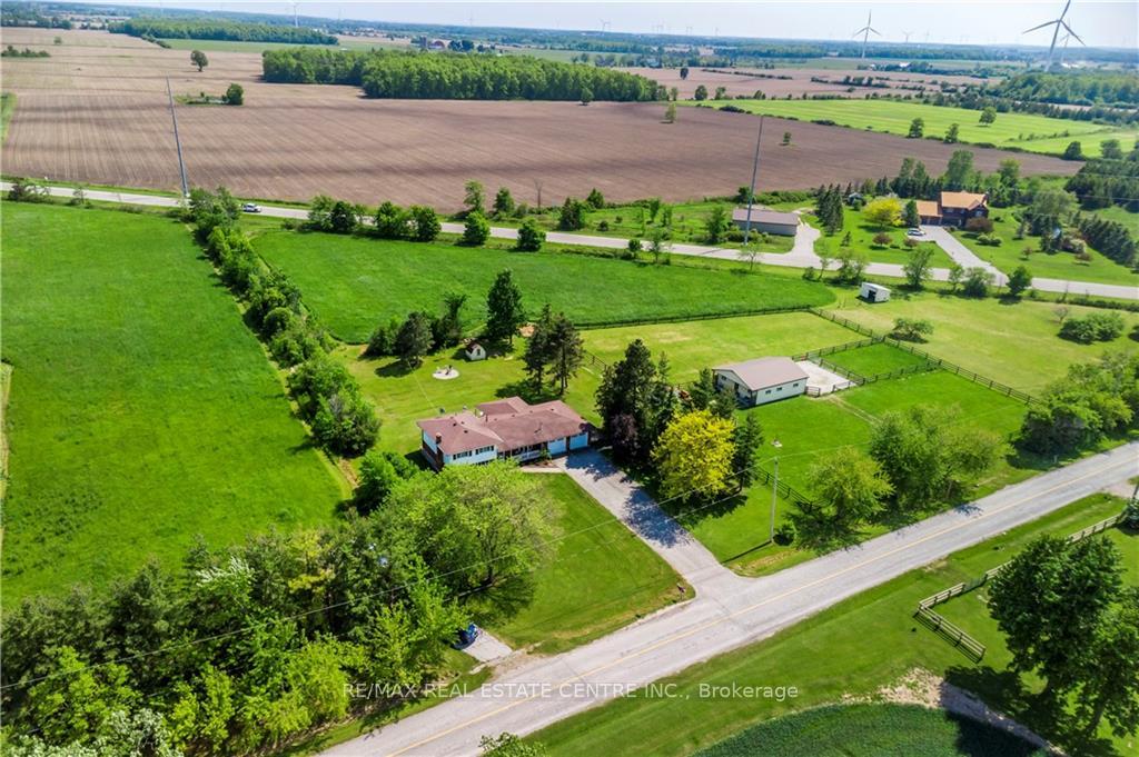 Photo 33 of 32 Irish Line, Haldimand — HOMEH