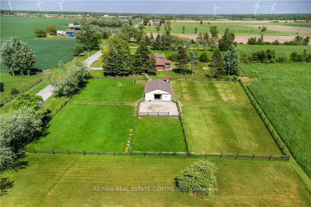 Photo 35 of 32 Irish Line, Haldimand — HOMEH